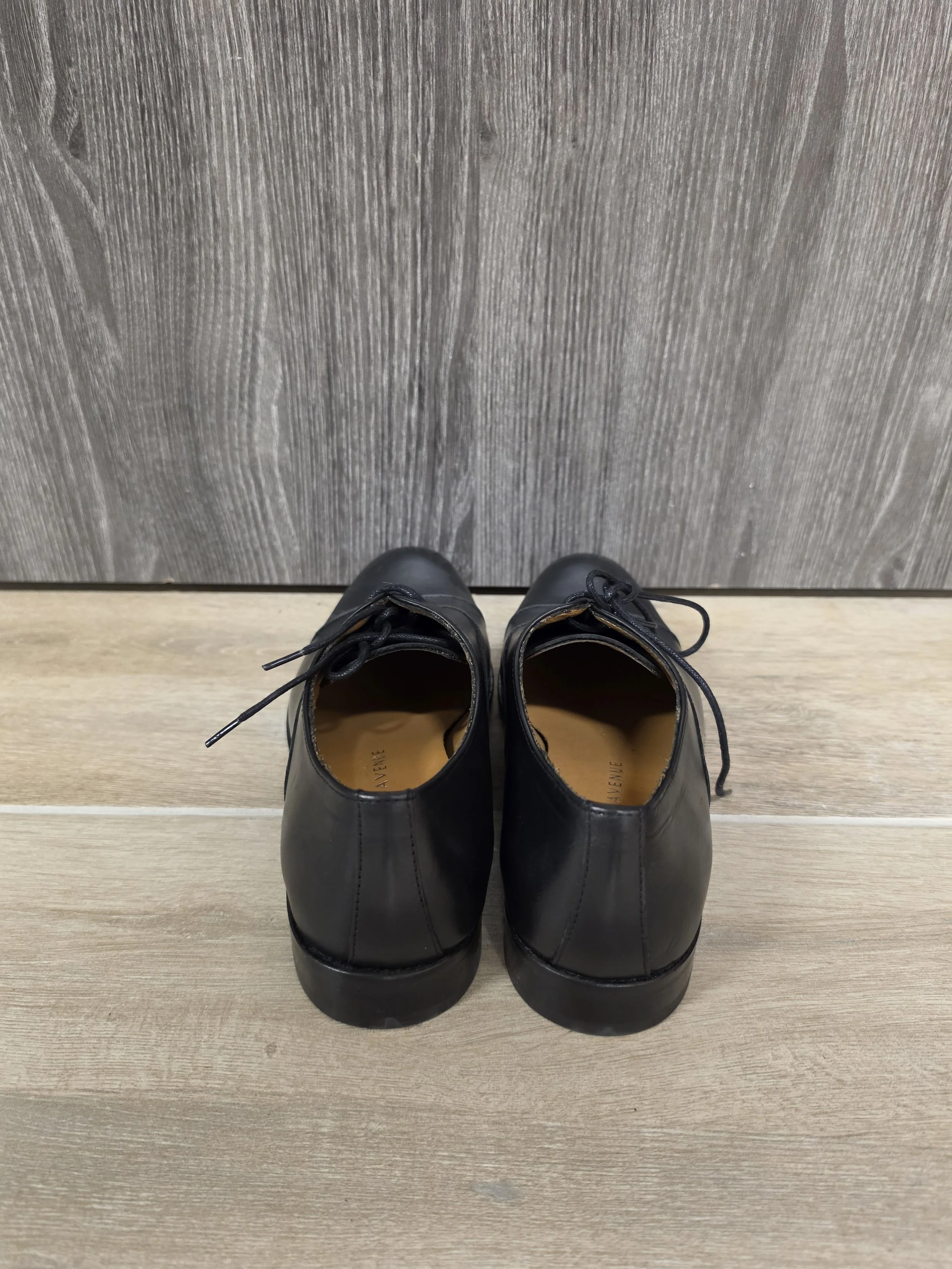 Saks Fifth Avenue Men_s Shoe 2.jpg