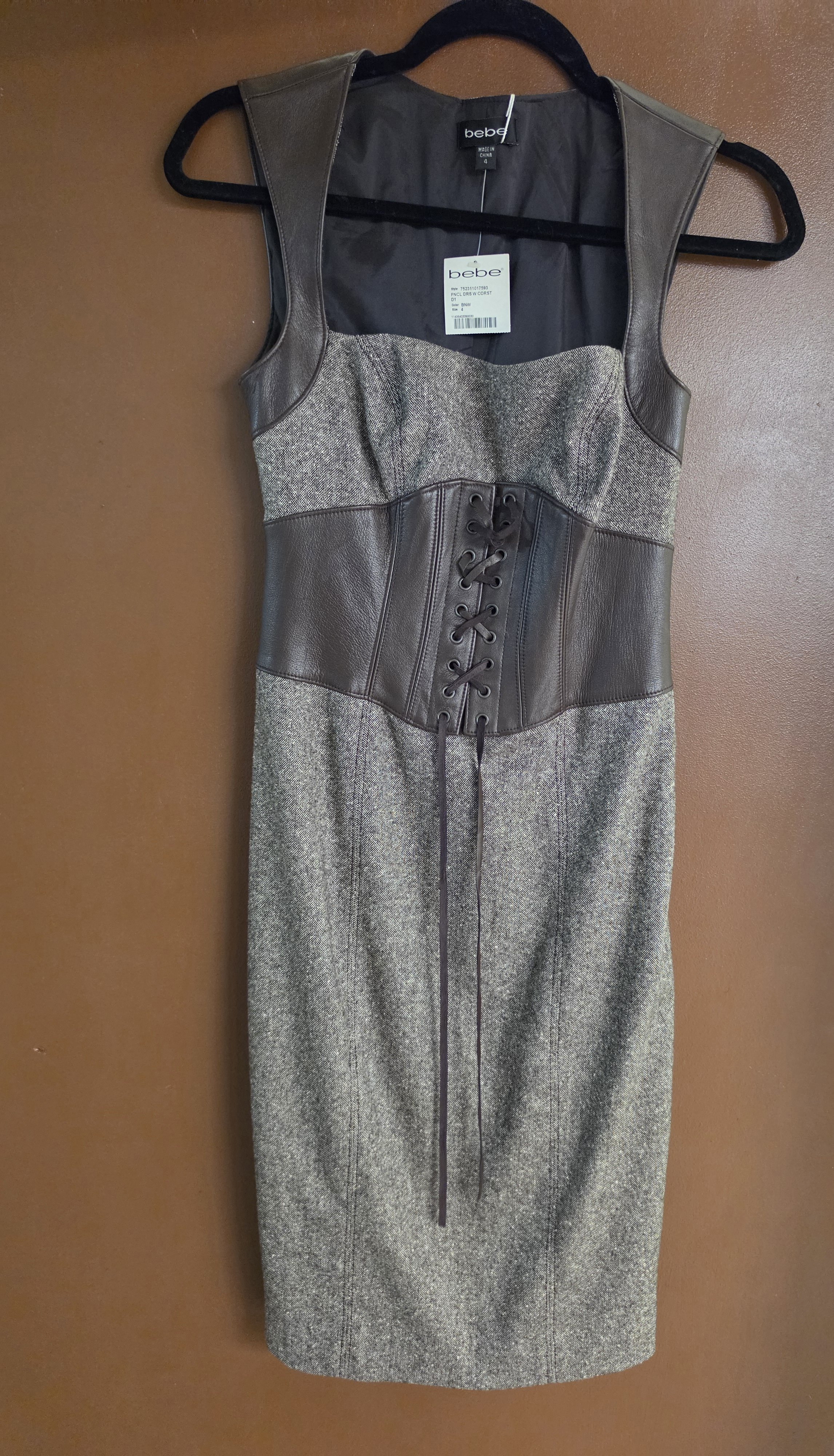 Bebe Dress: Size 4