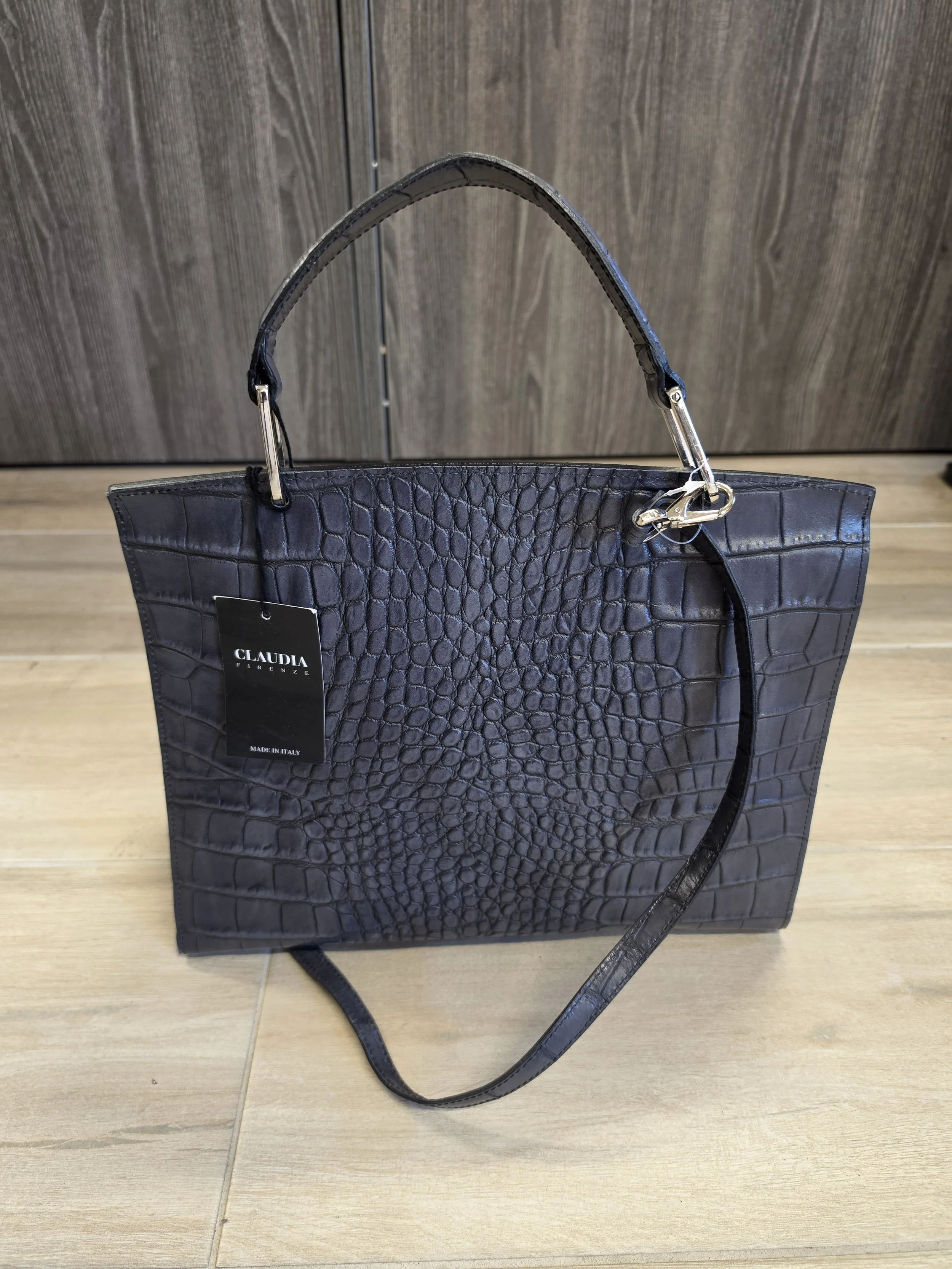 Claudia Firenze Leather Handbag-2.jpg