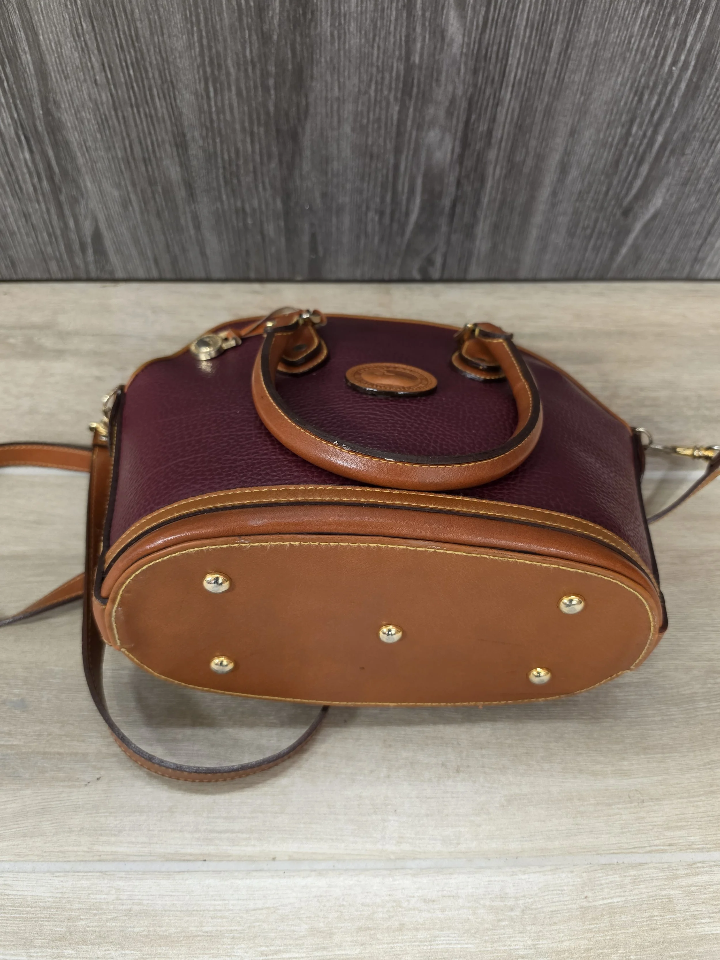 Preowned Vintage Dooney Bourke Bag 7.jpg