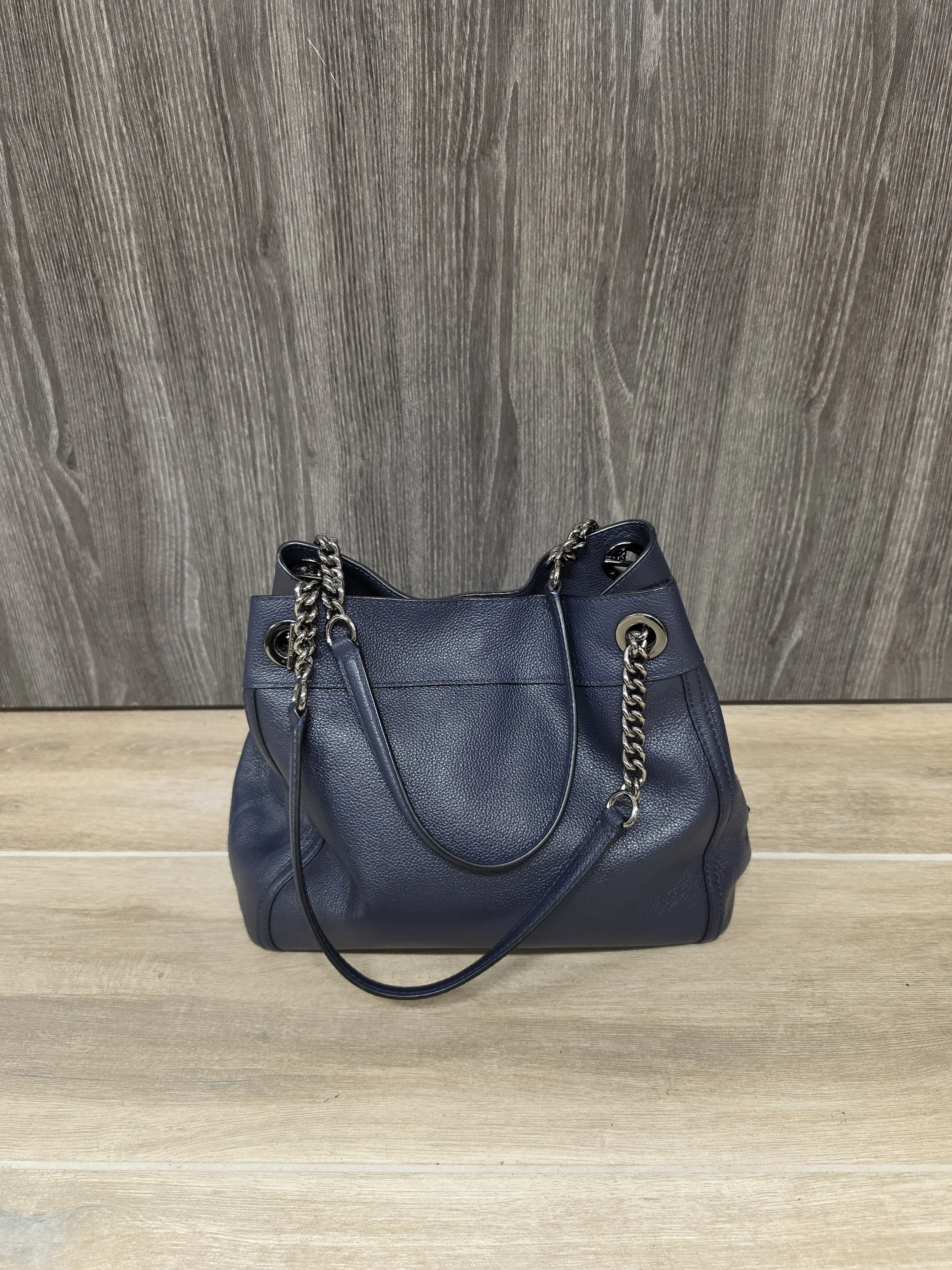 Preowned Coach Turnlock Bag 3.jpg