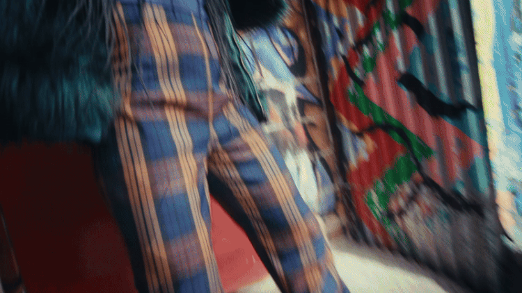 Adrienne+Street+Style.gif