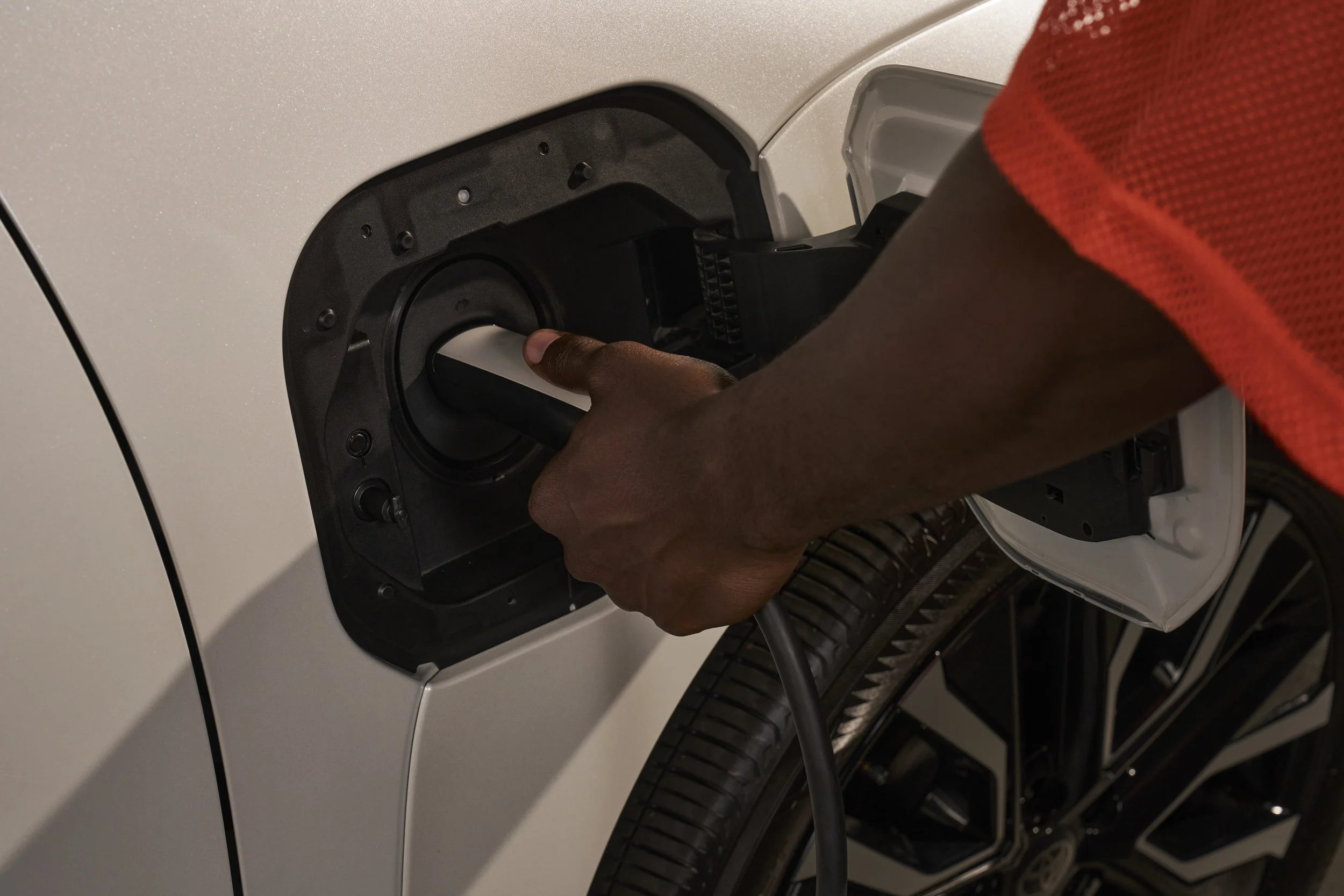 04_BZLIMITED_CU_CHARGER CORD_0021.jpg