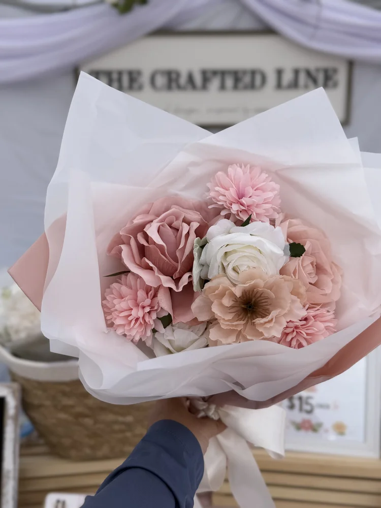 Finished take-home bouquets at a Crafted Line per-bouquet event