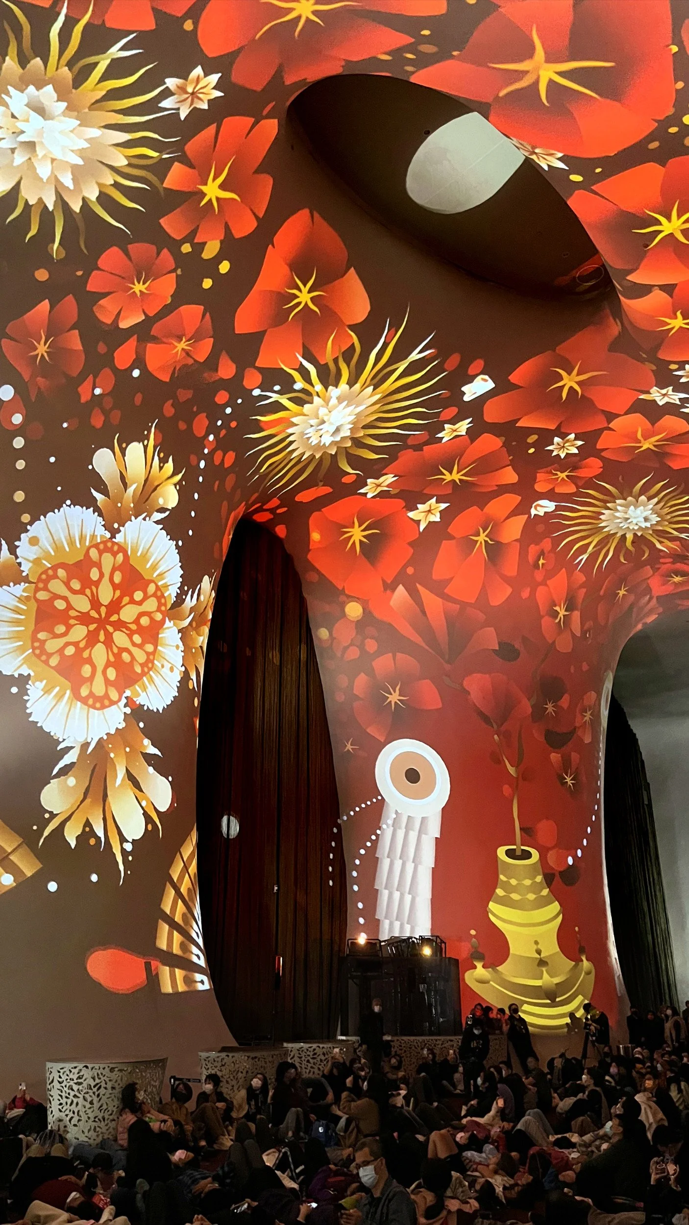 Live painting performance and digital art creation with Tagtool by Rimiyoho at the National Taichung Theater in Taiwan
