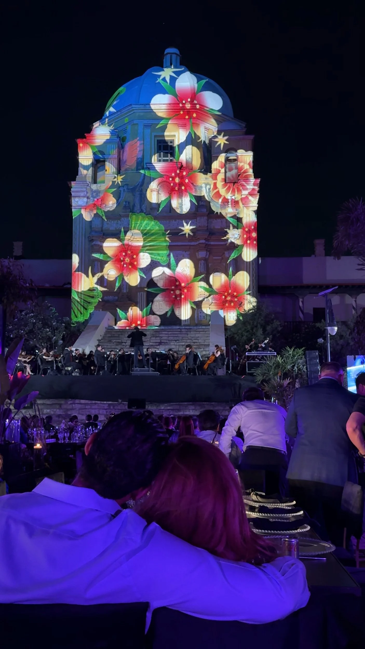 Flores Obispado Orquesta 2.jpg