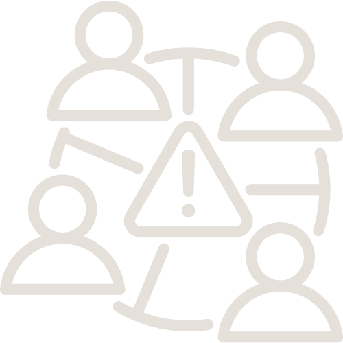 Icon representing data breach or security warning with four human figures and a triangle with an exclamation mark.