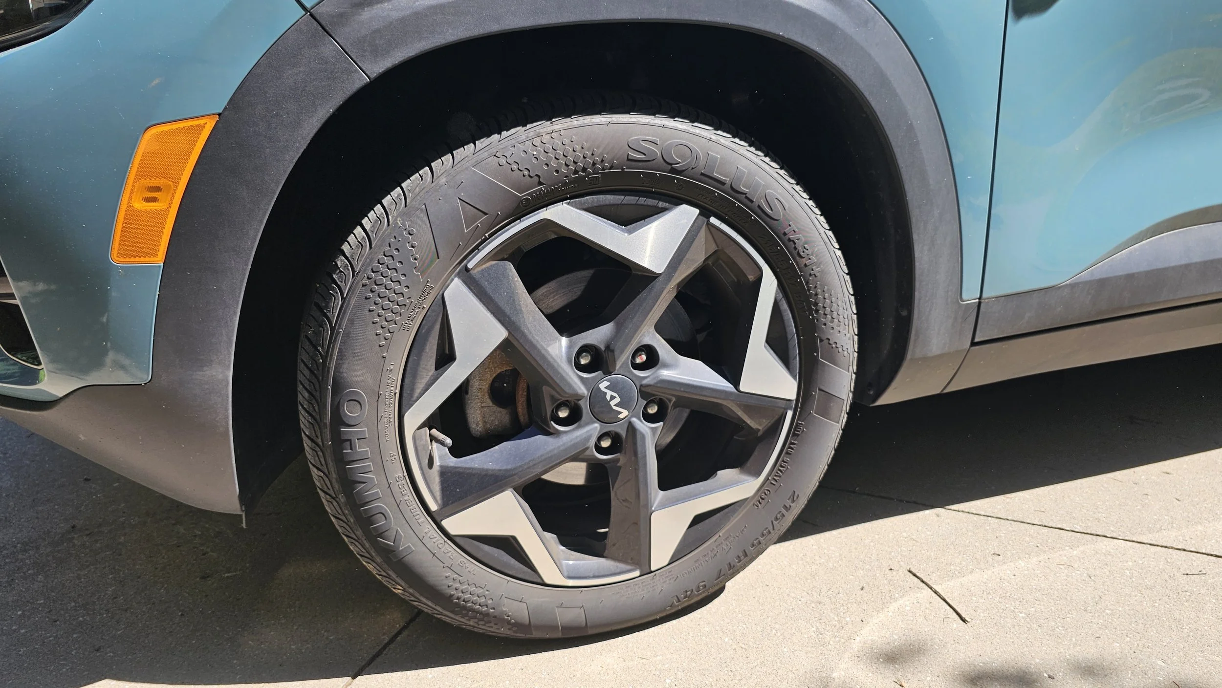 Before detailing photo