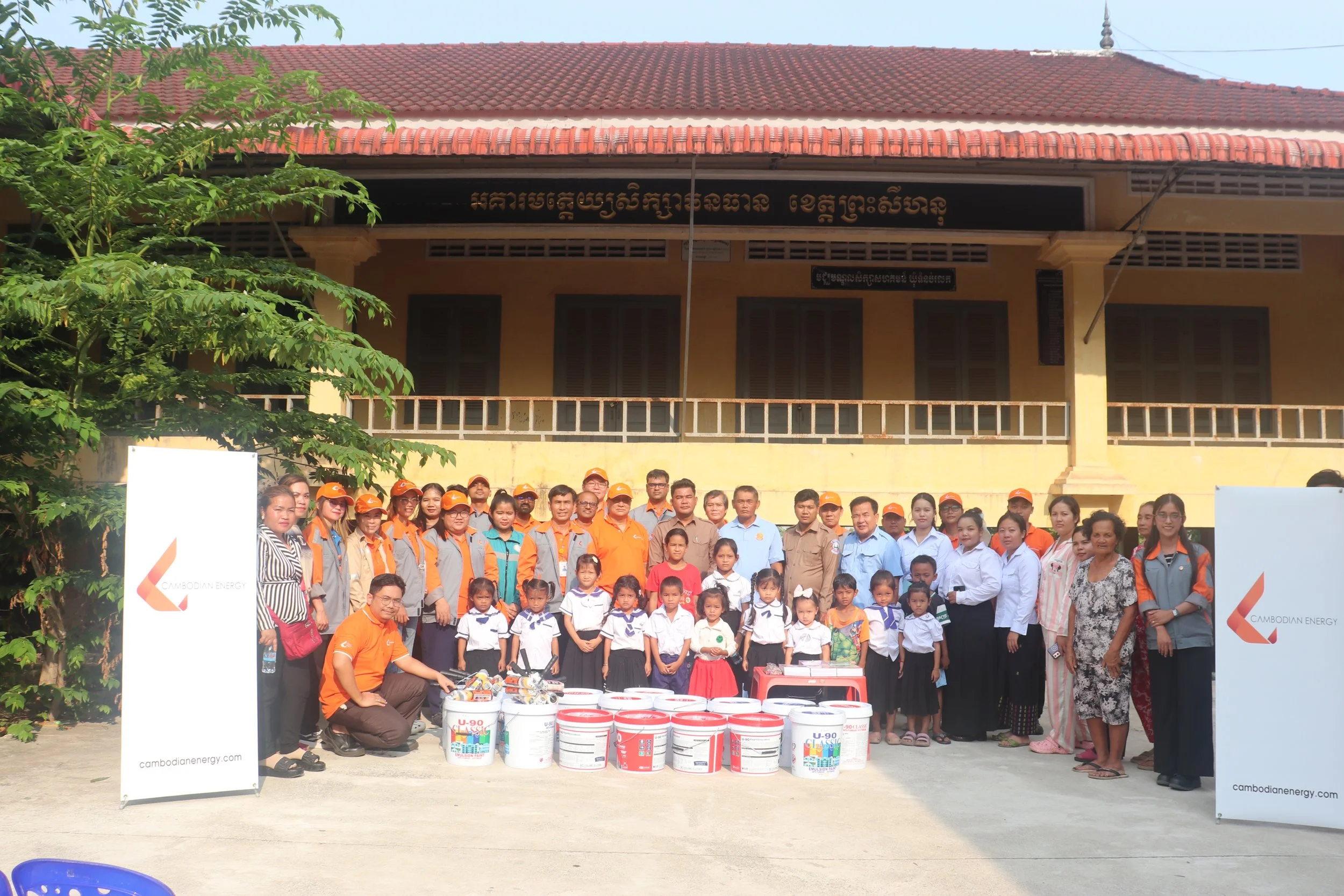 Handover Paint to Kindergarten