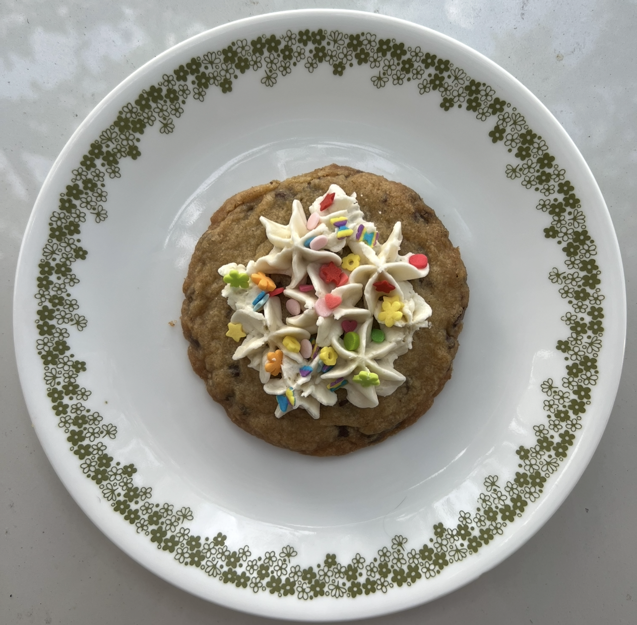 Whimsical mini cookie cakes