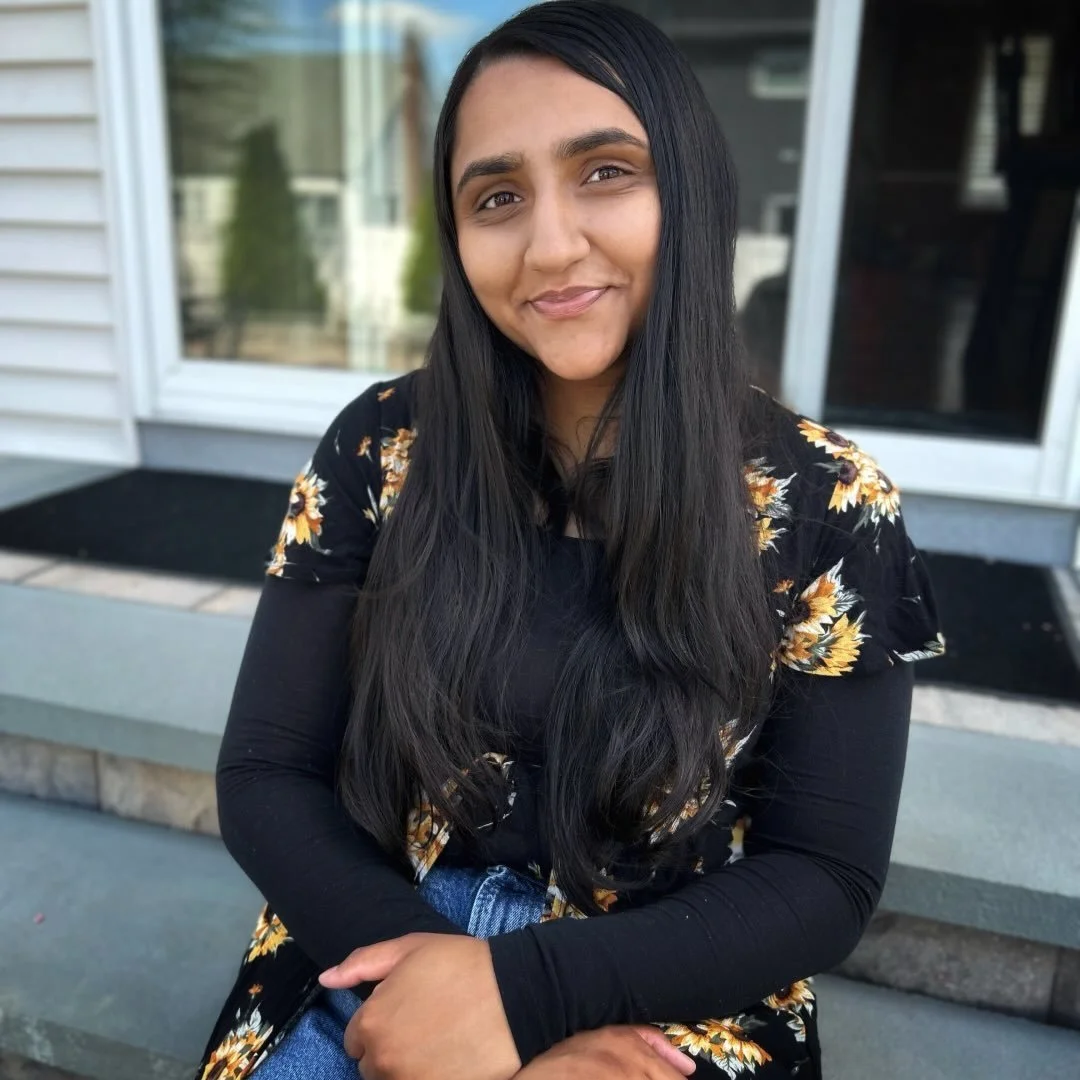 Portrait of Khushi, faith-based life coach helping women find healing and freedom