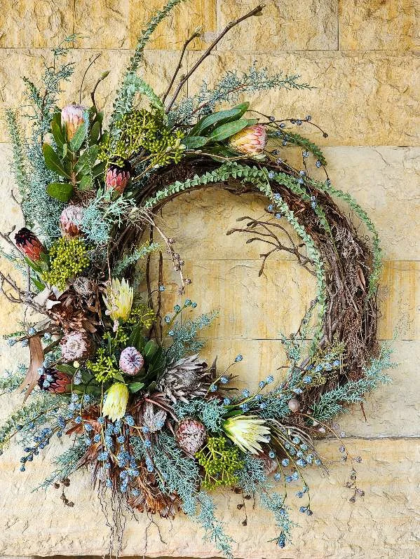  [wreath] 