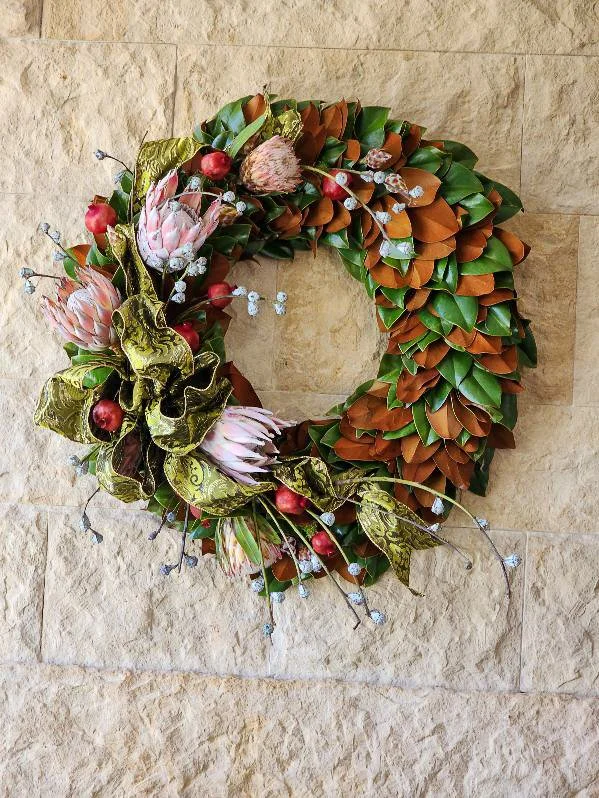  [wreath] 