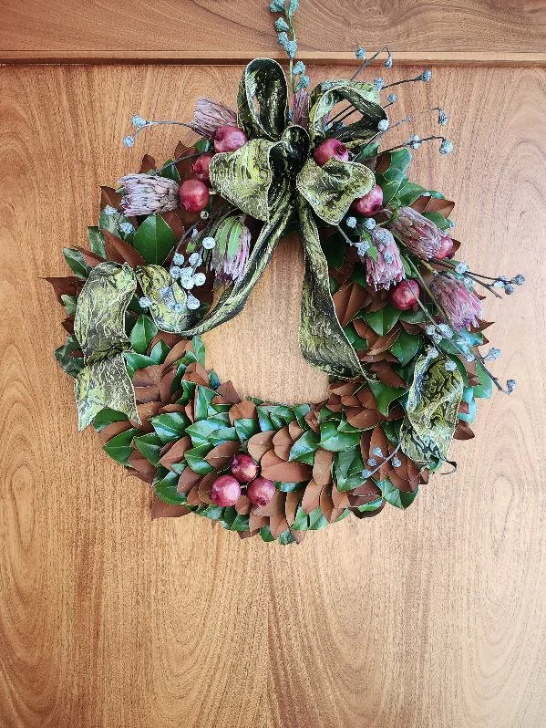  [wreath] 