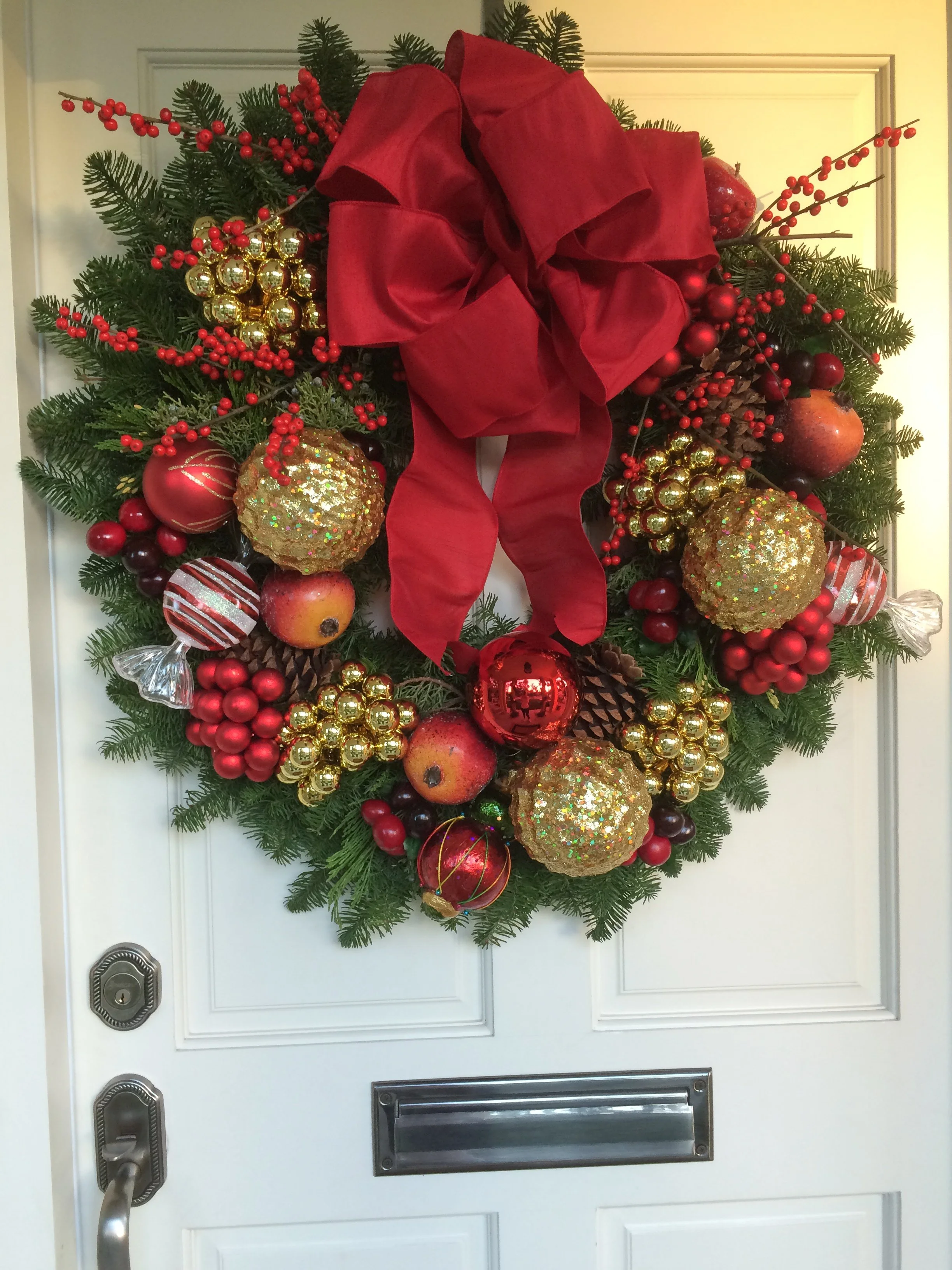  [wreath] 