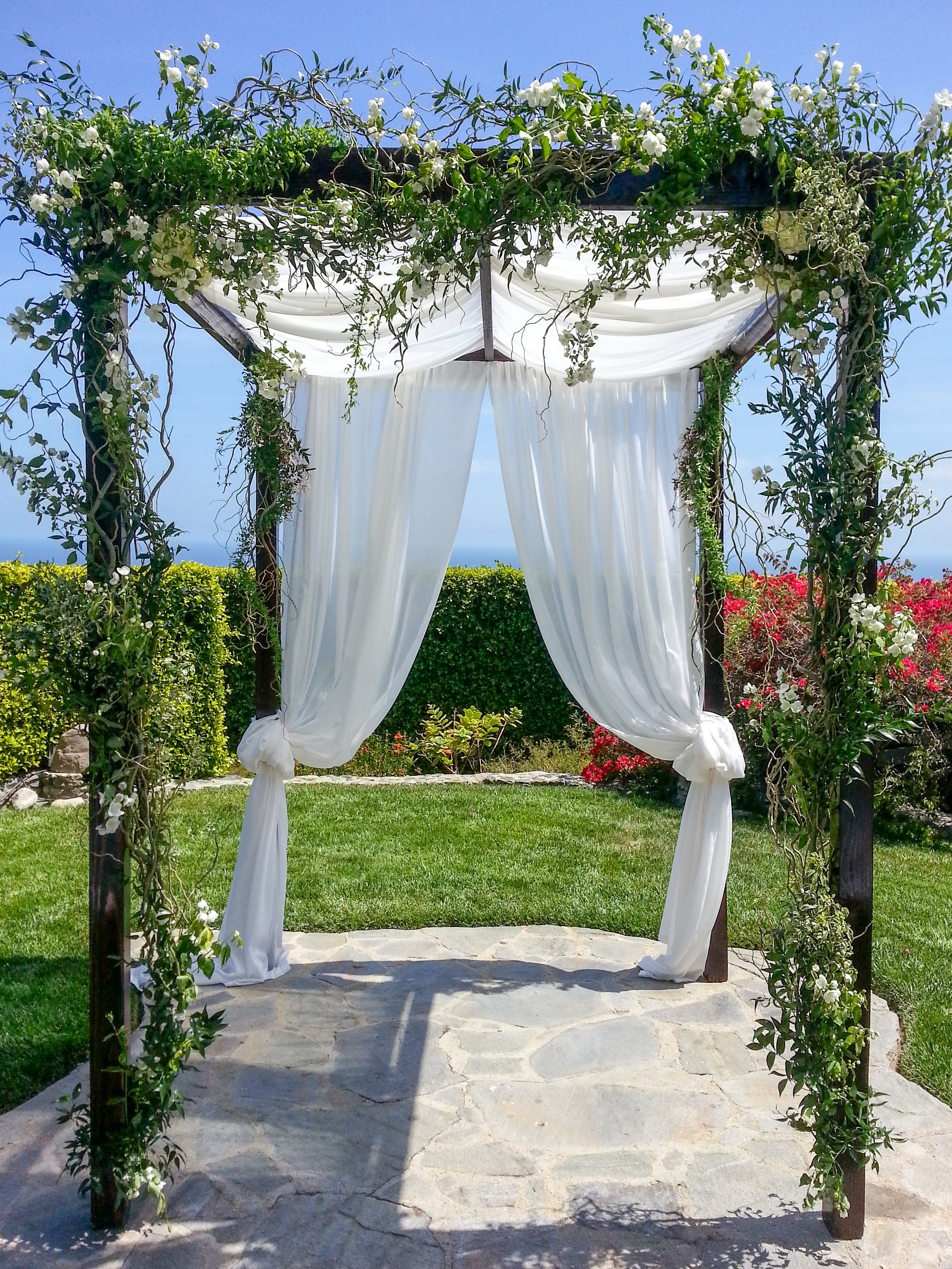  [chuppah] 