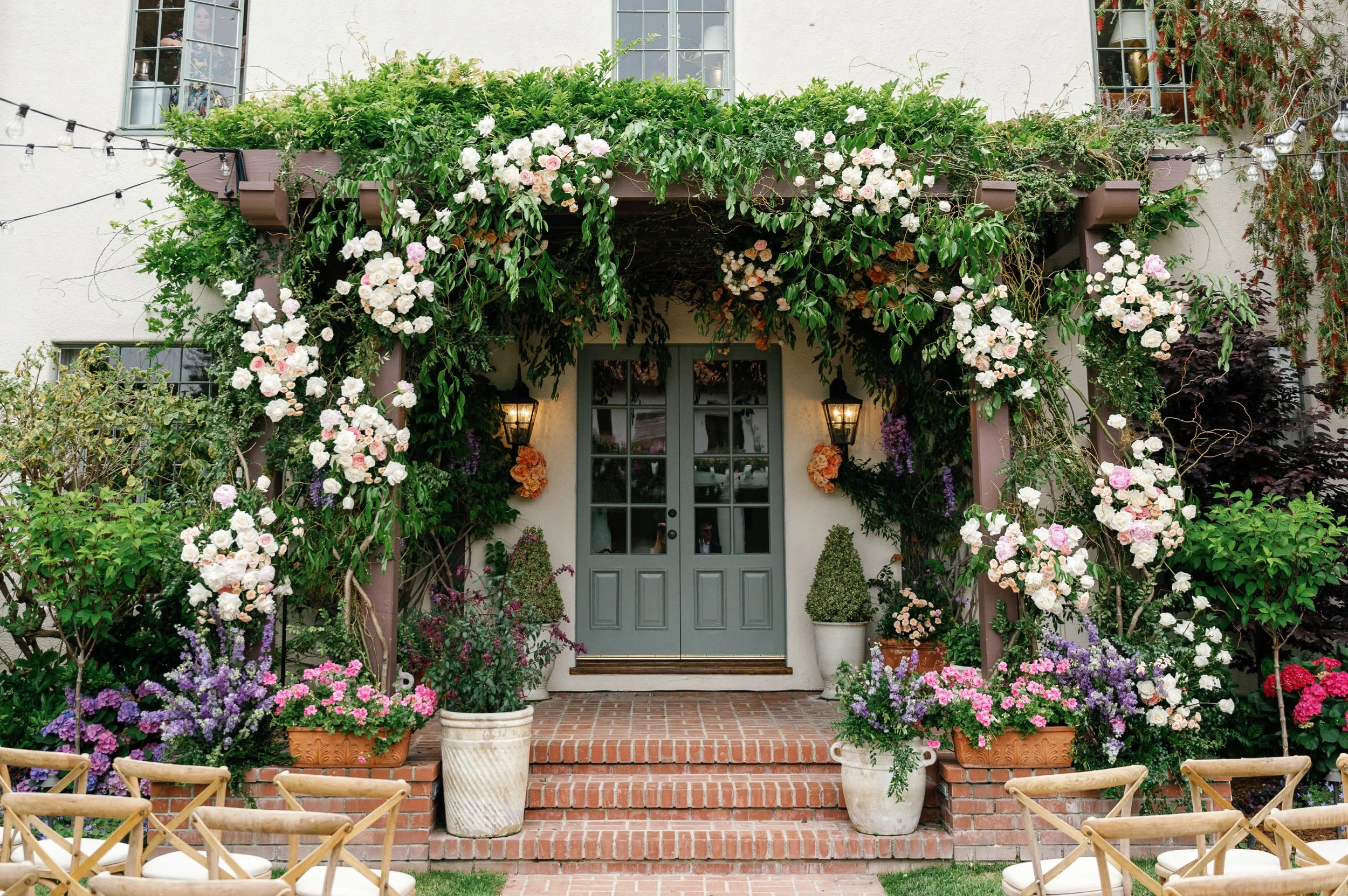  [chuppah] 
