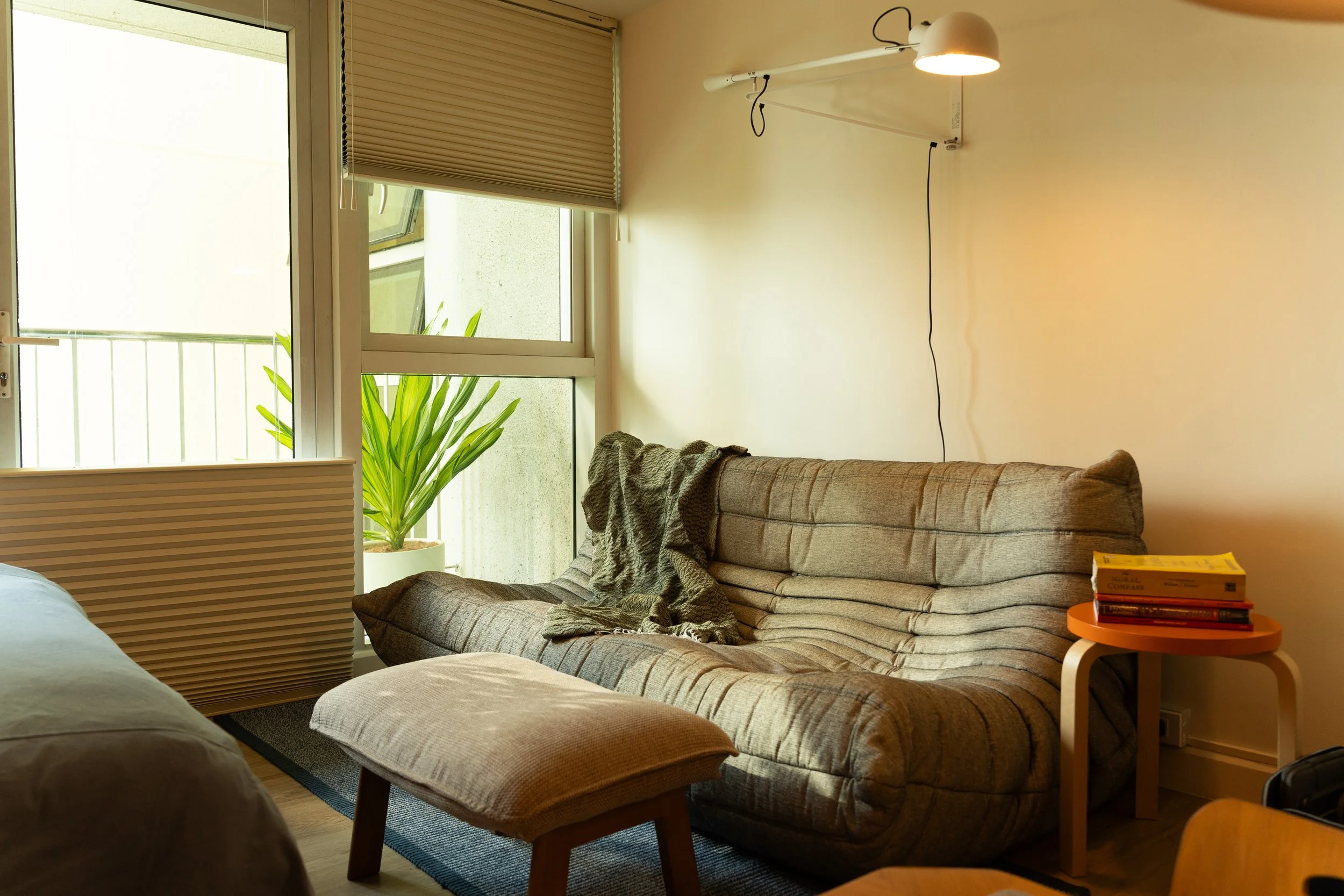 DETAILS ROOM 10.jpg
