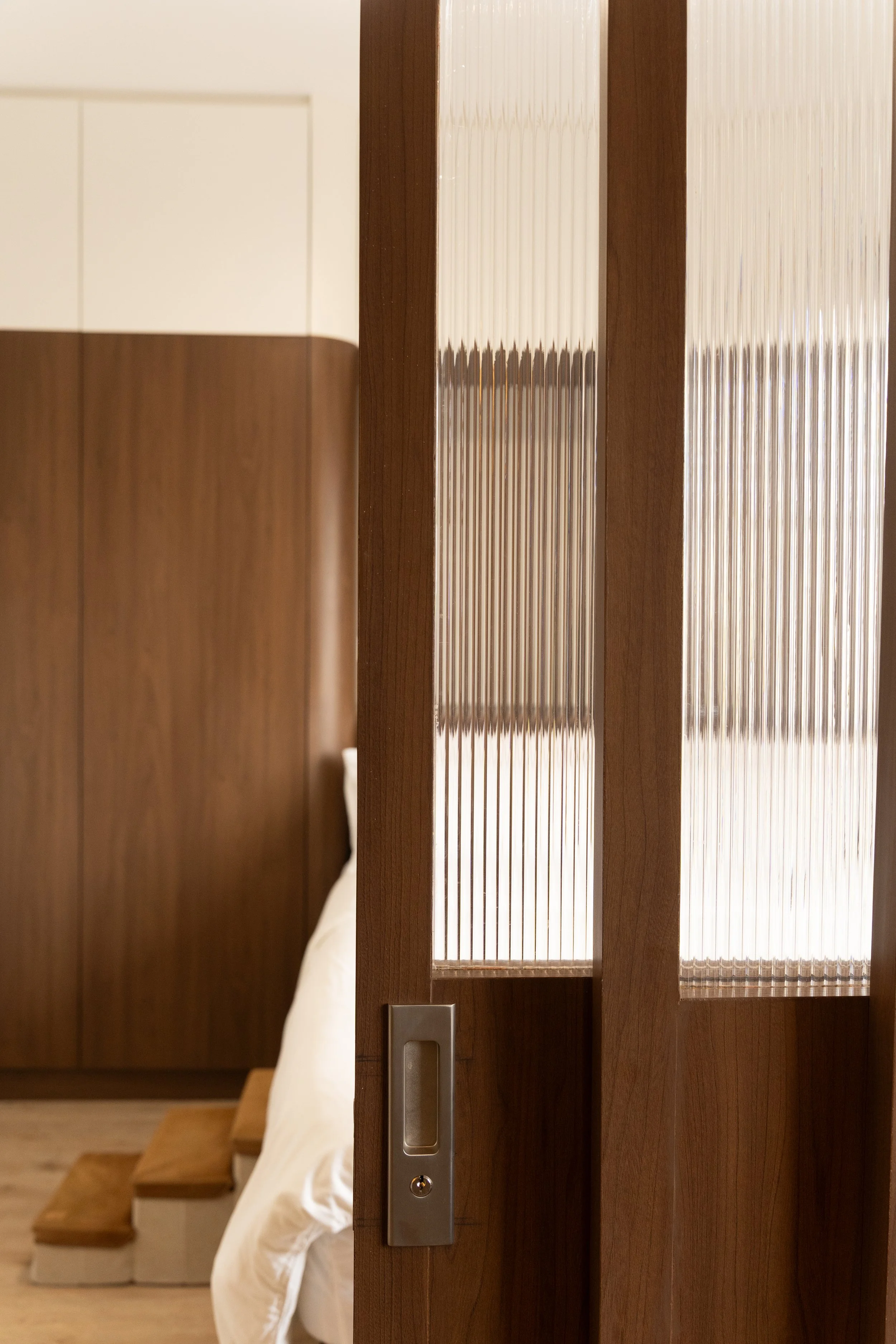 DETAILS BEDROOM 7.jpg