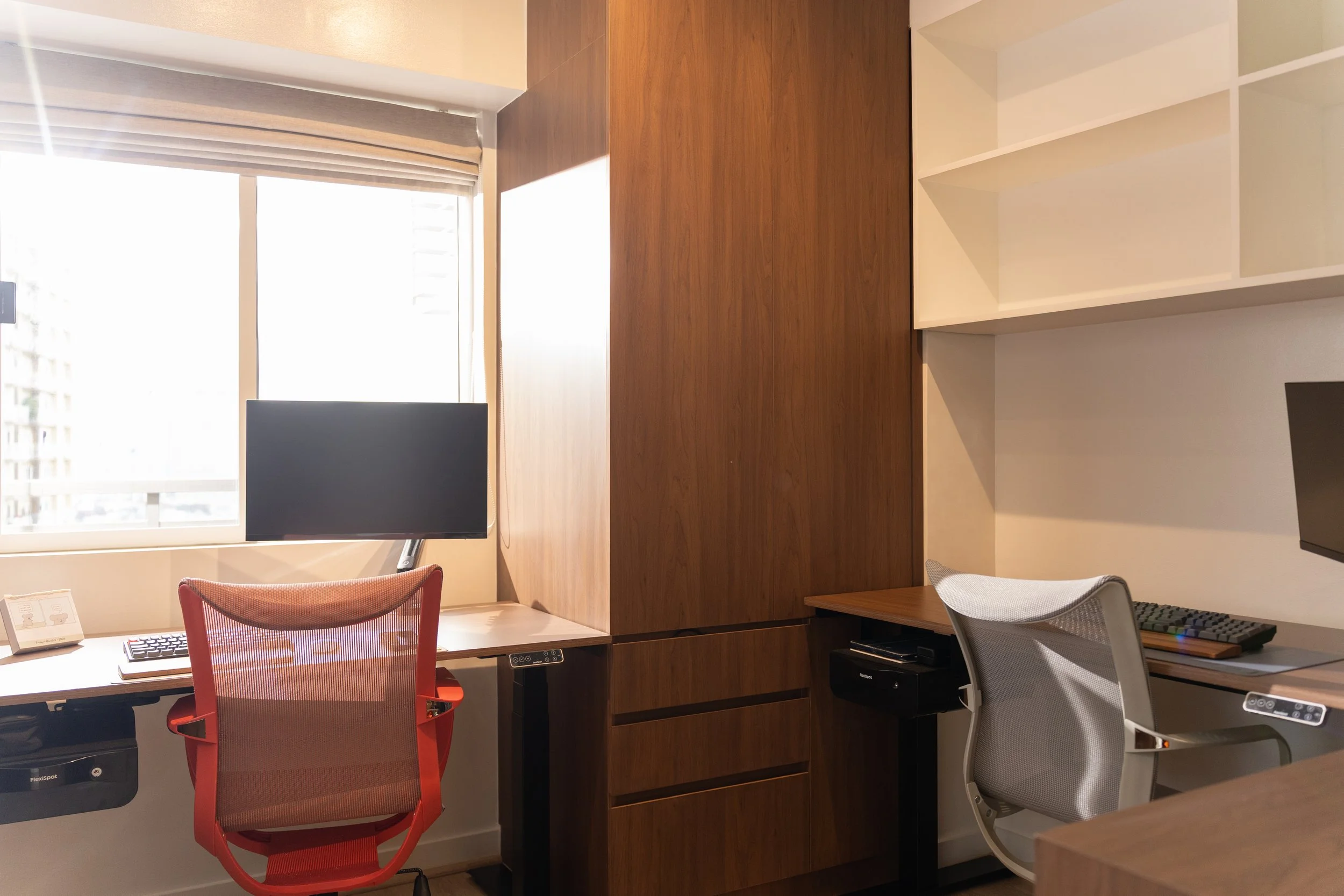DETAILS OFFICE 1.jpg