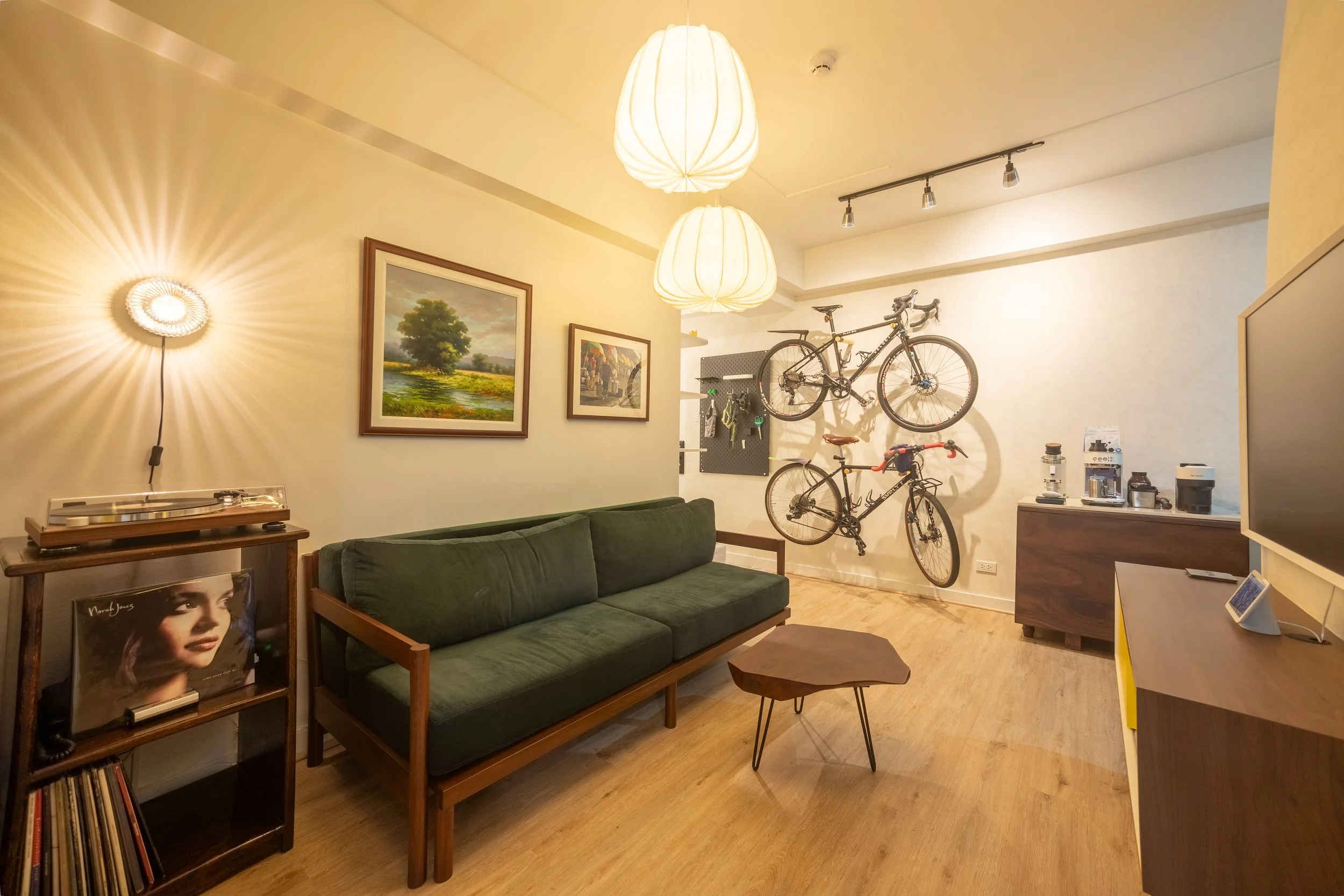 DETAILS - LIVING AREA  5.jpg