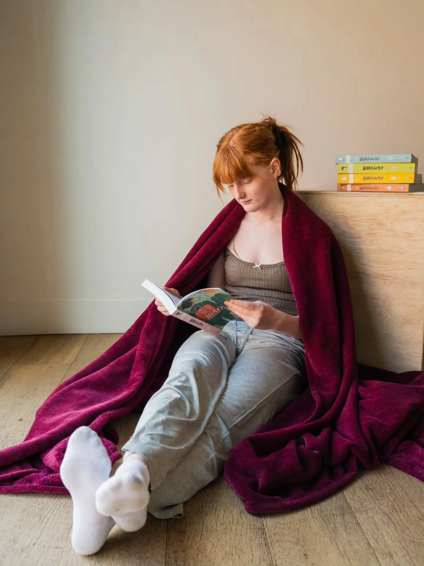The Cozy Edit: 2026 ☕️🧸✨️

​Easily my favorite look from the shoot. No character script required for this one&mdash;just pure comfort and candid moments.

What's your ultimate cozy day look?👇🏼

📷: @pepperfoxphoto 

#newera #cozyvibes #branding #a