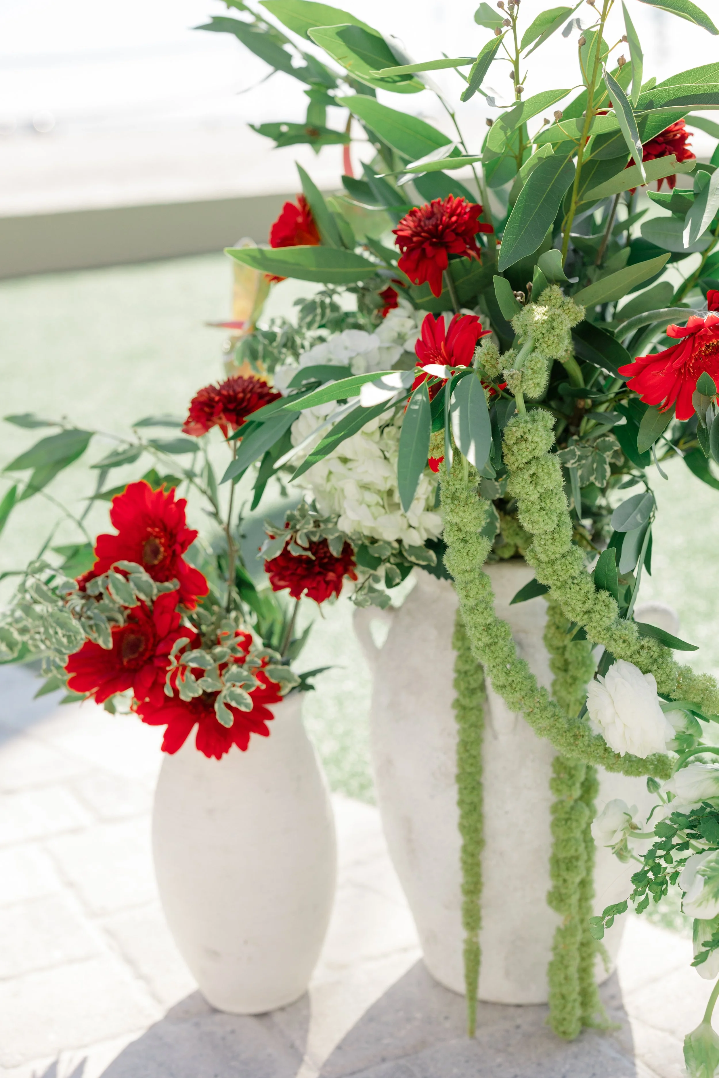 Styled Shoot for Mary Me Tampa Bay X Stelloccasions at TradeWinds Beach Resort on St. Pete Beach

Photographer: Susan Elizabeth Photography