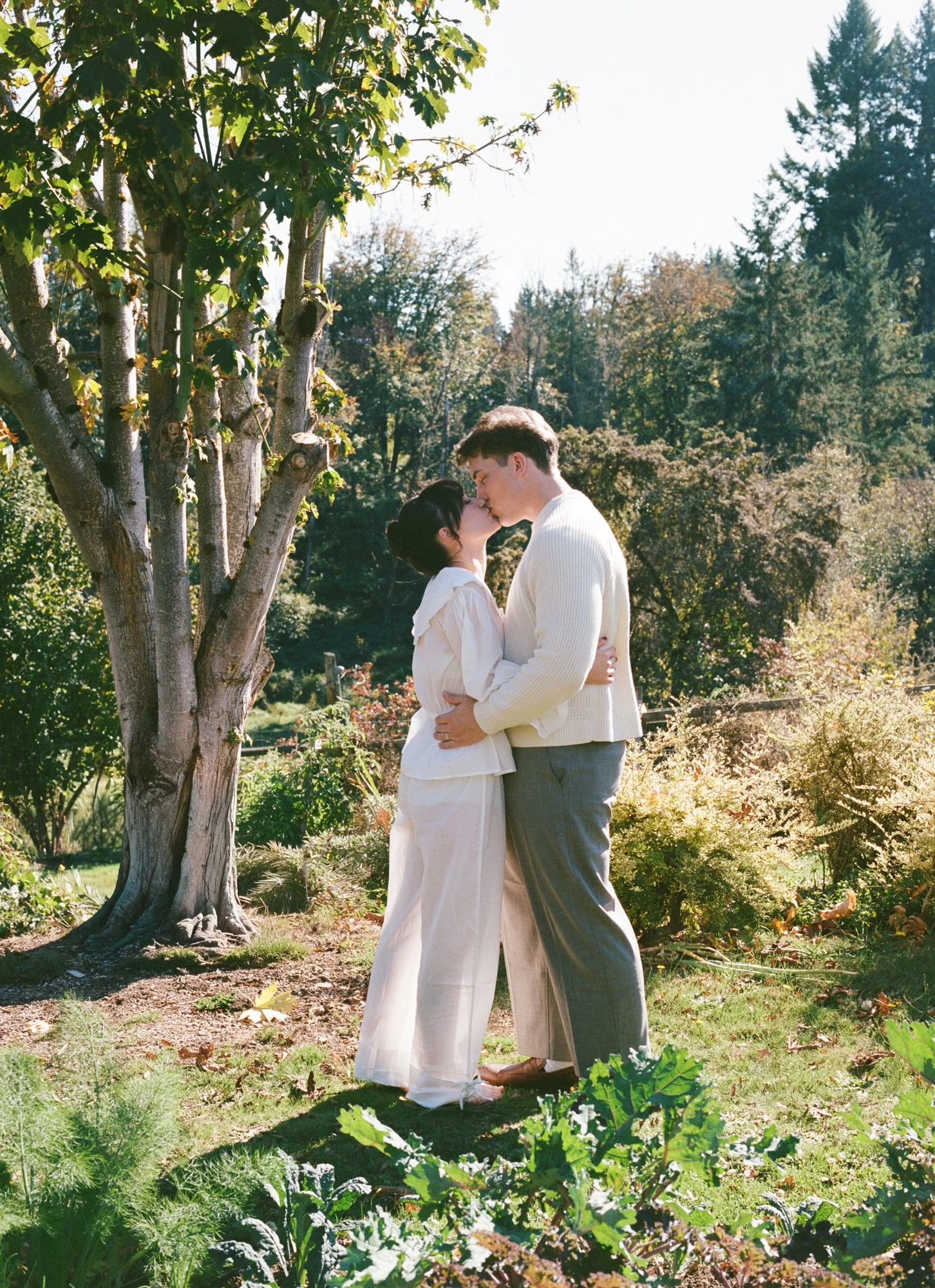 couple-wedding-day-getting-ready.jpg