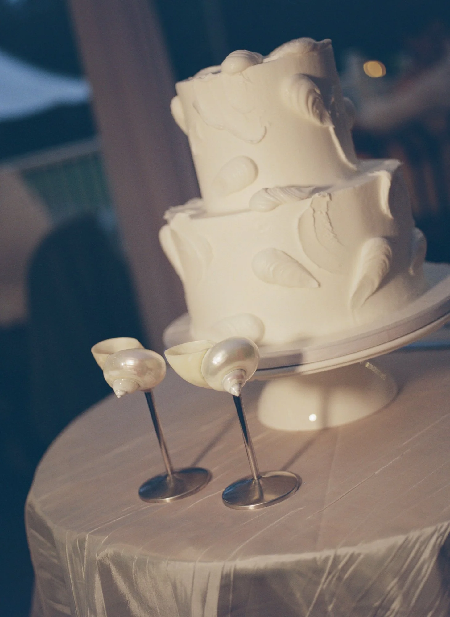 wedding-cake-coastal-chic.jpg