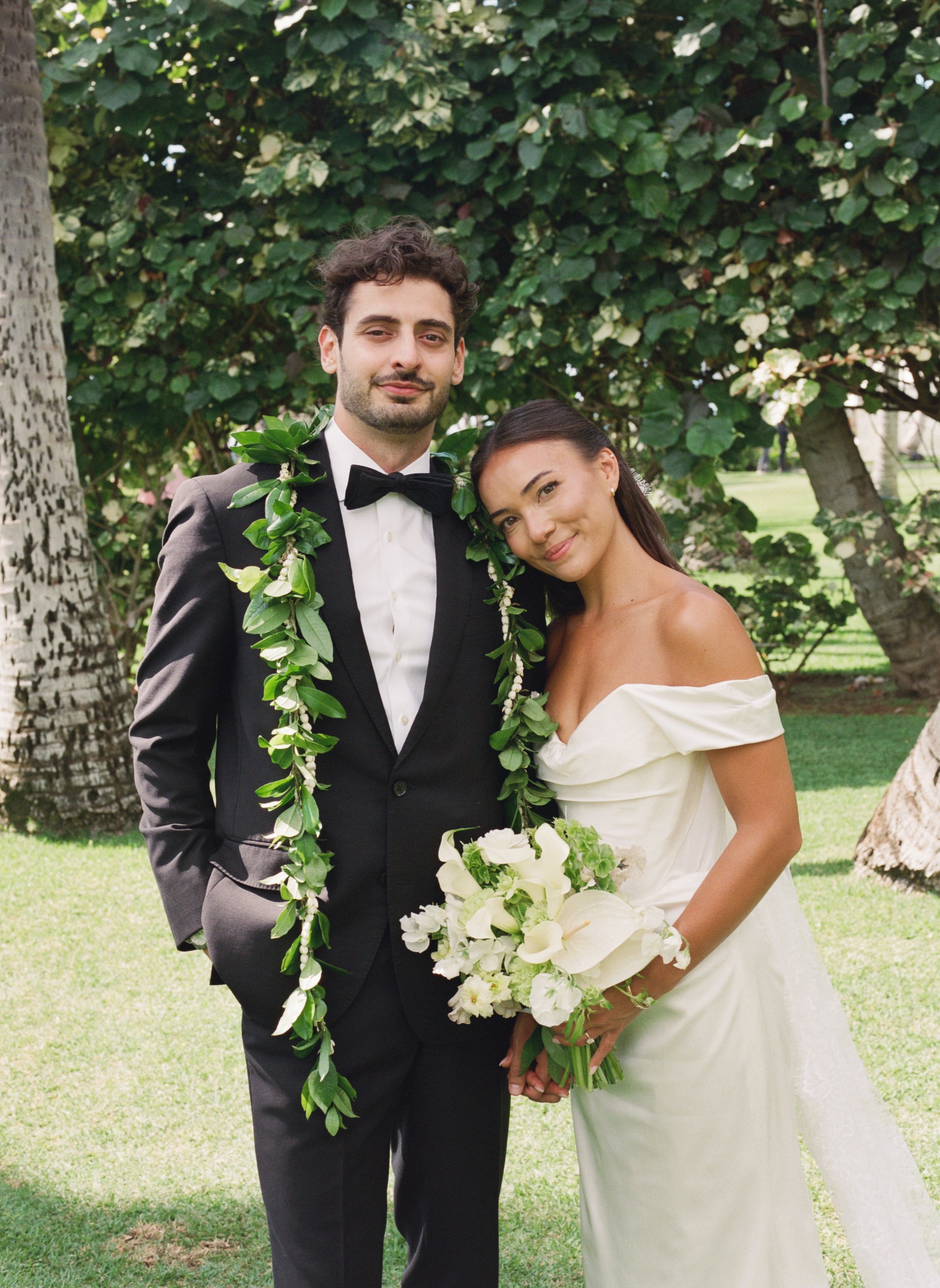 Emily + Connor | Oahu, HI