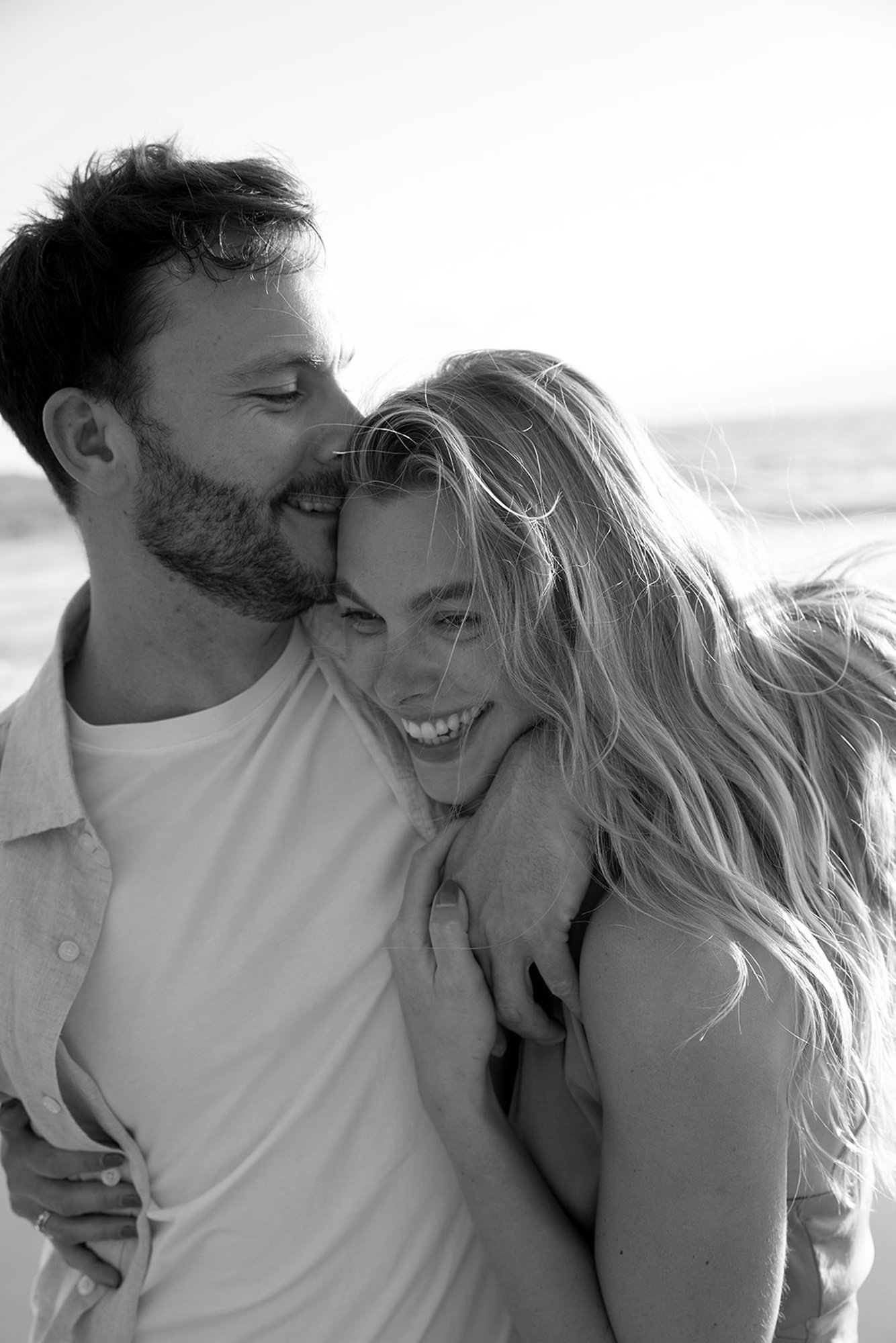 engagement-photos-beach.jpg