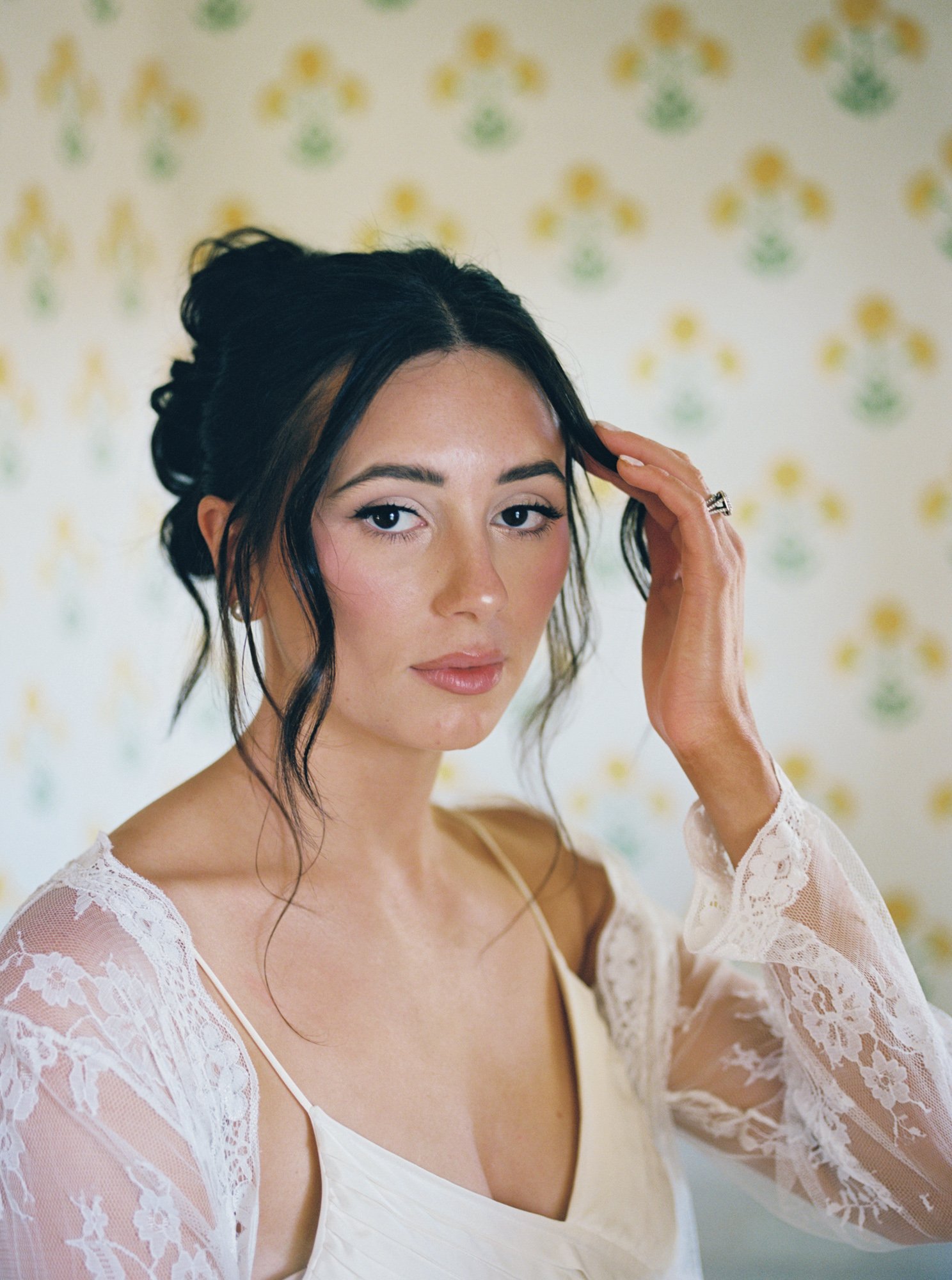 bridal-getting-ready-portrait.jpg