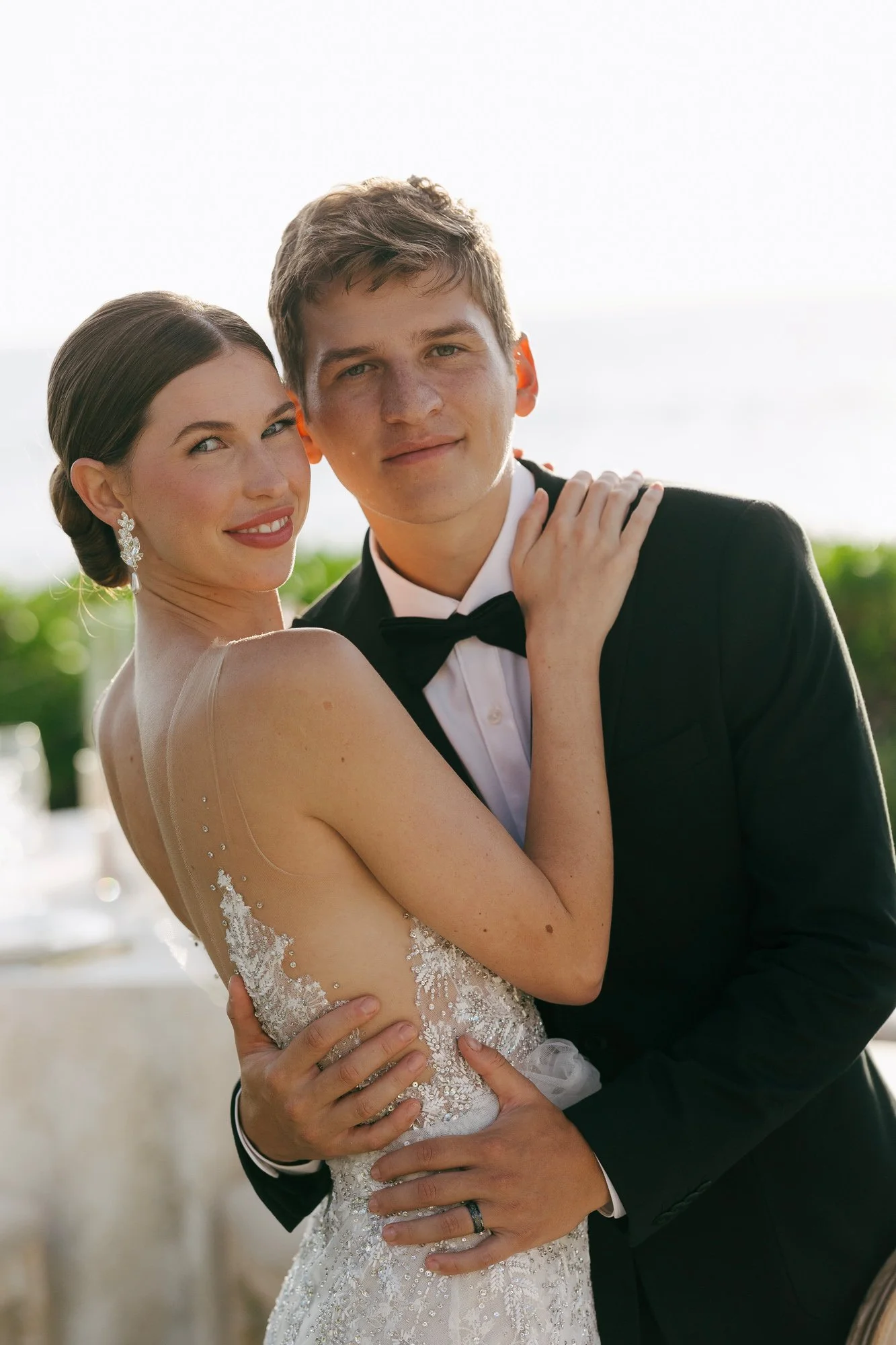 hawaii-wedding-couple (1).jpg