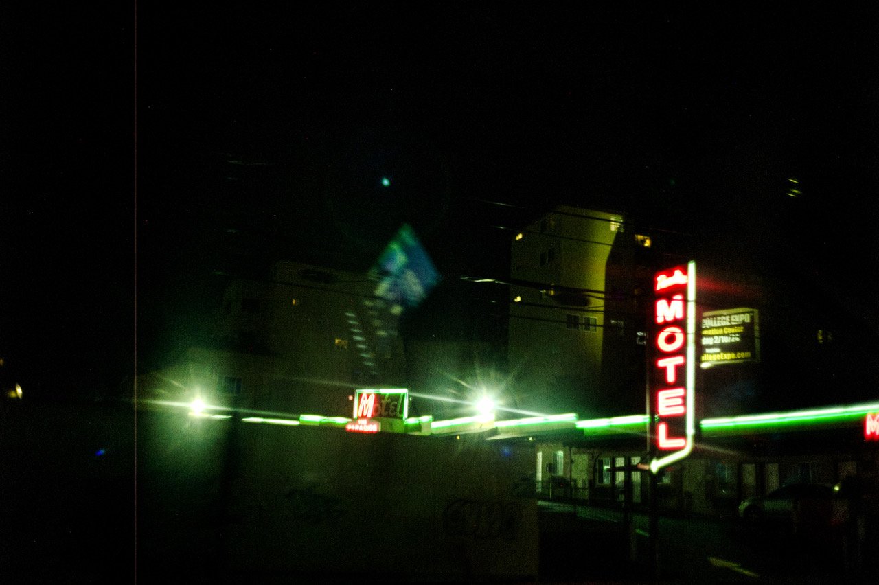 7. Noir 11.jpeg