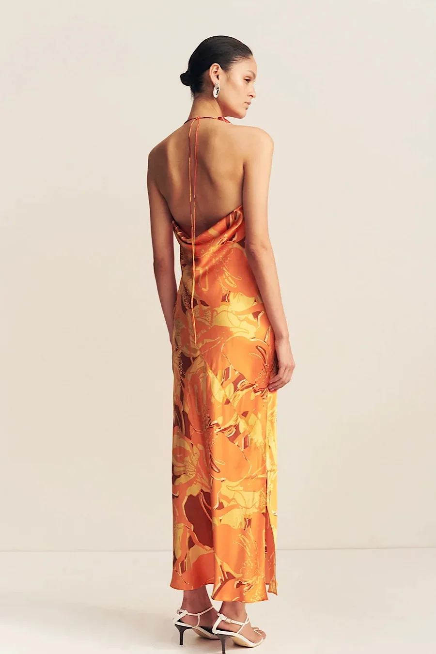 chara halter style.webp