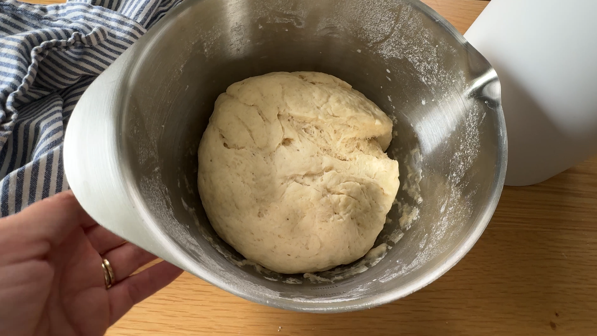 Knead dough and leave to rise