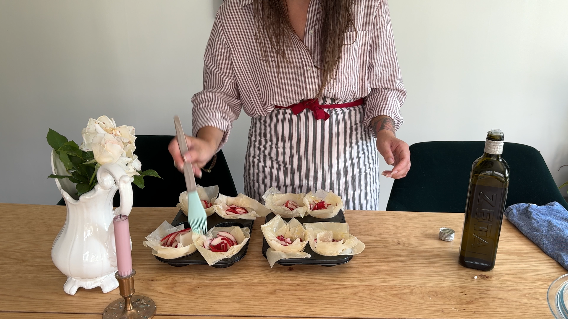 Coat the roses with olive oil