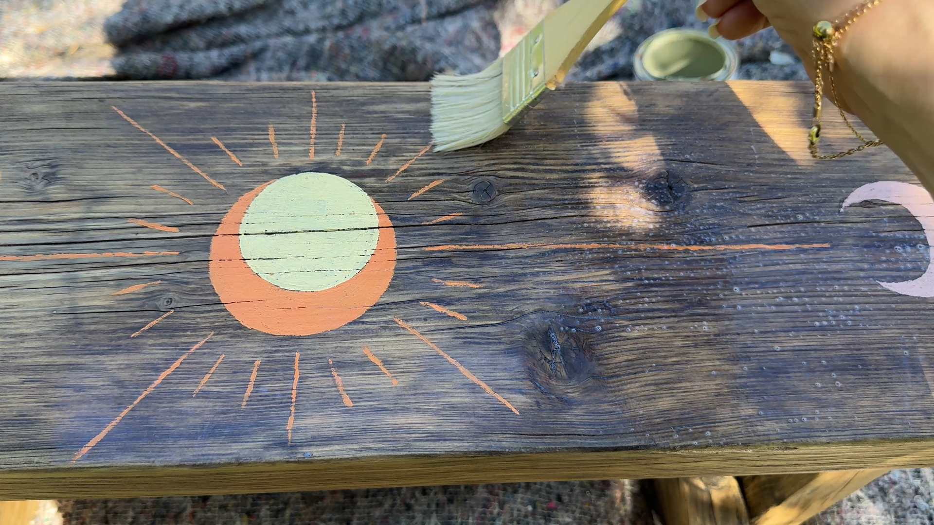 Coating the bench 