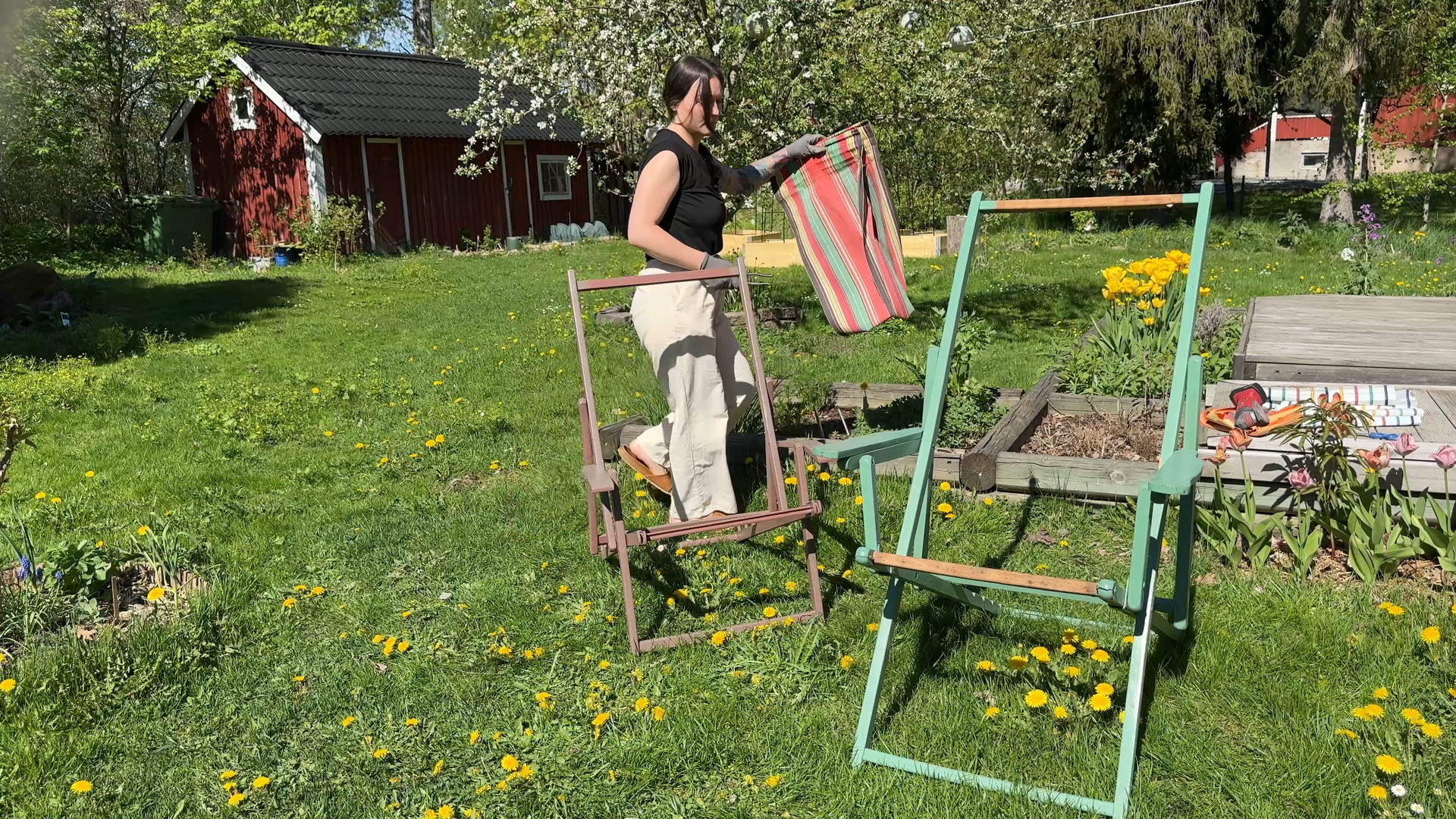 Cutting off the old covers from the deckchairs
