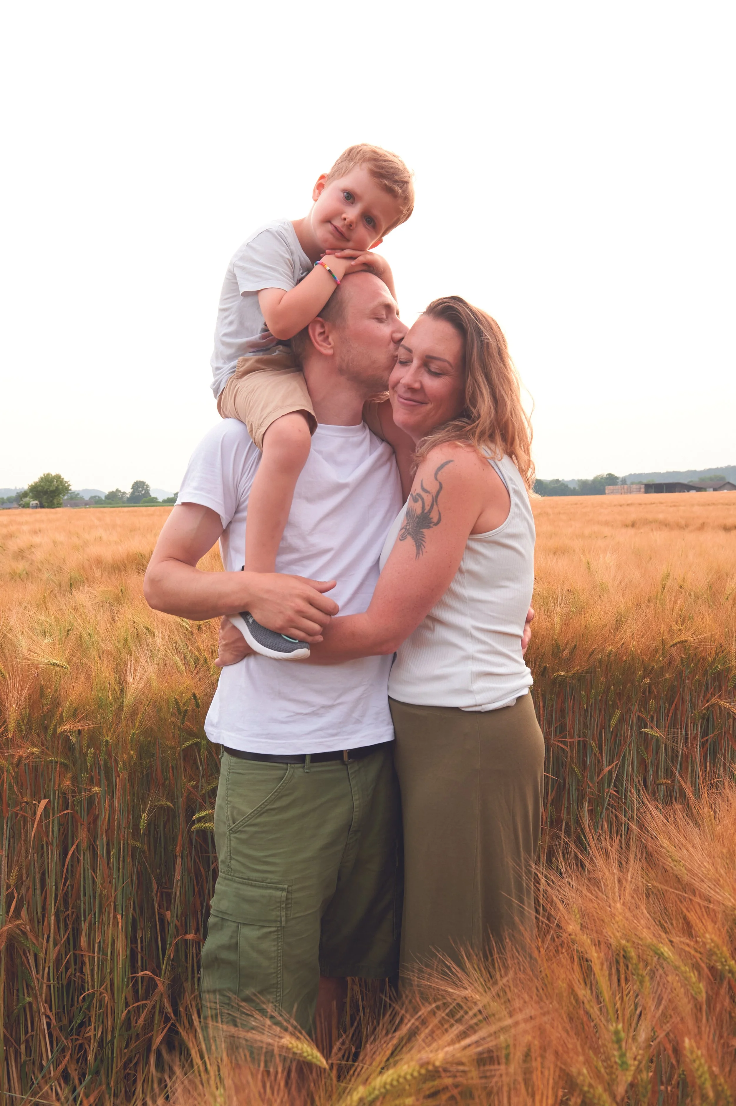 Familienfotos- 7 (MacBook-Pro.locals in Konflikt stehende Kopie 2024-12-13).jpg