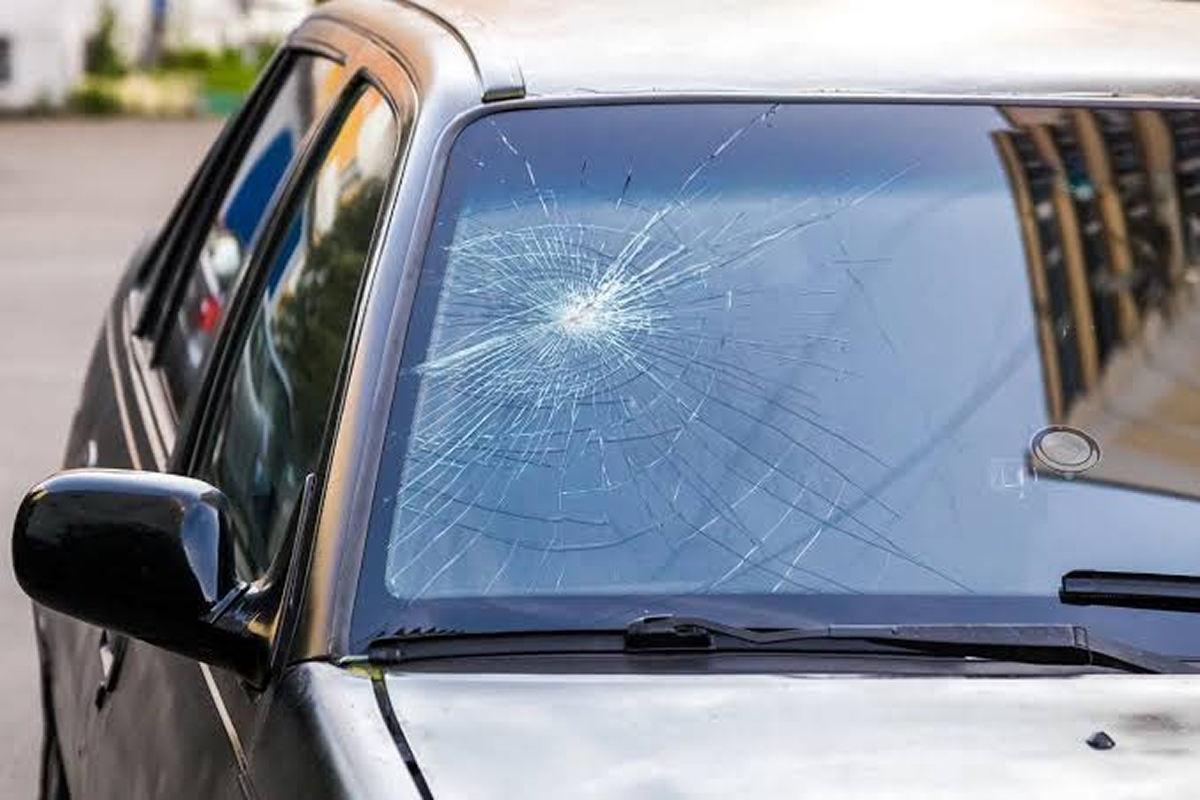 Common Causes of Windshield Damage Beyond Flying Rocks