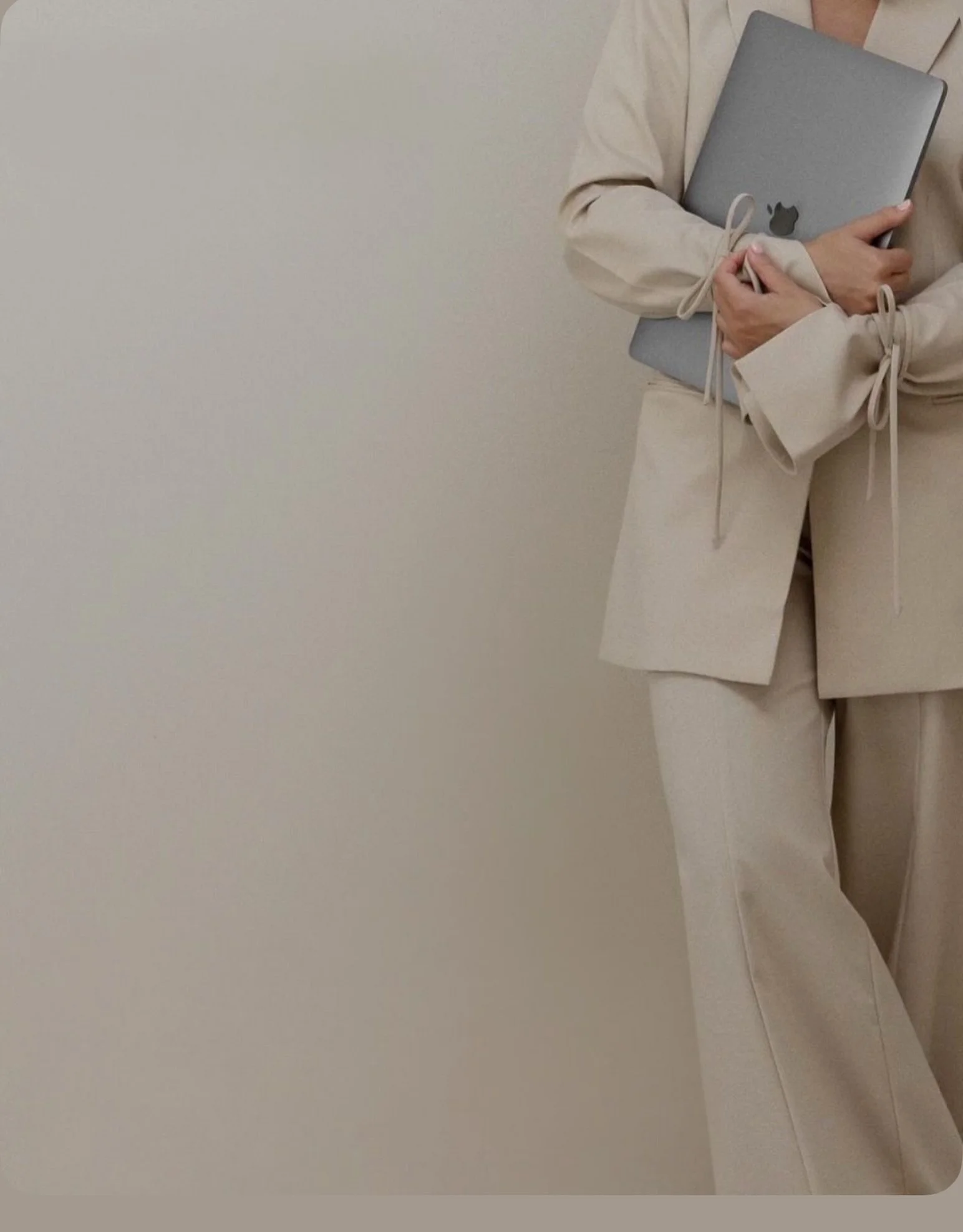 International Memberships

Maison Millan&rsquo;s international memberships are designed for clients requiring a highly tailored level of ongoing support.

To ensure a thoughtful understanding of each client&rsquo;s lifestyle, priorities and requireme