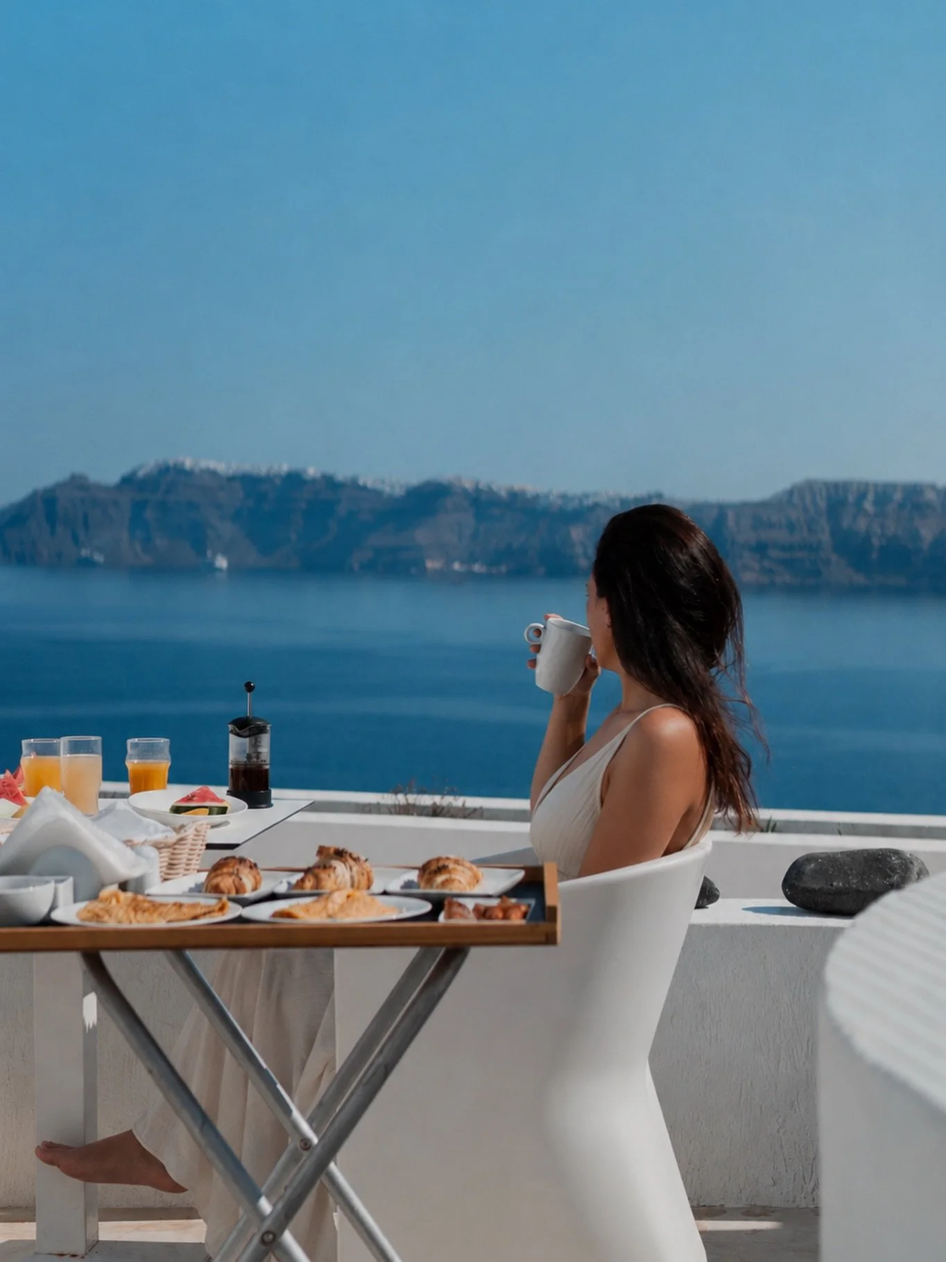 Our client wanted five days in Greece &mdash; alone.

She&rsquo;s an author and needed space to think, write and completely switch off from everything around her.

Maison Millan coordinated the escape around exactly that.

A beautiful stay. Quiet mor