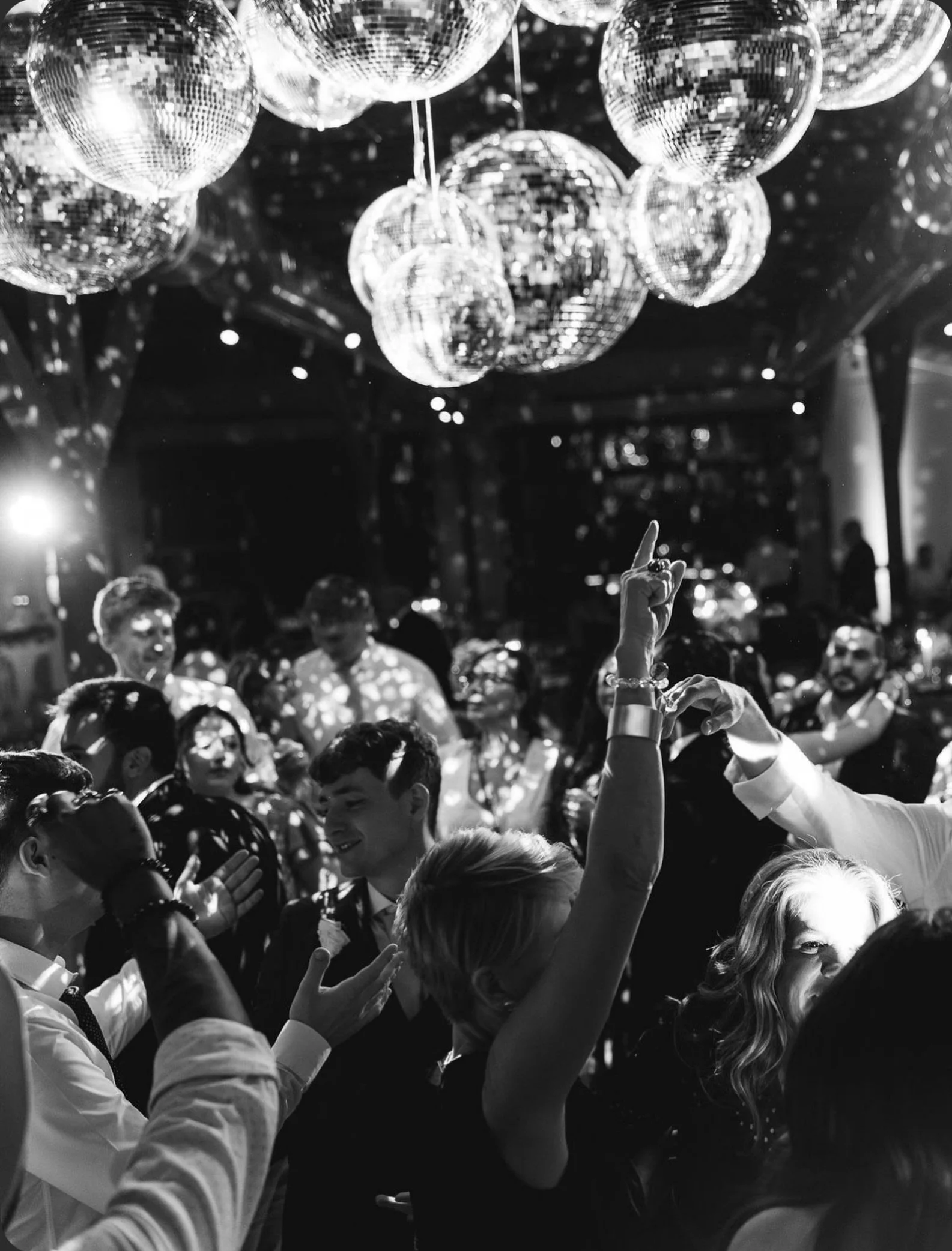 WHATEVER THE REQUEST.

Maison Millan is a coordination and project management company for personal and corporate requests.

From planning an engagement proposal or significant celebration, to coordinating travel, sourcing a hard-to-find item, organis