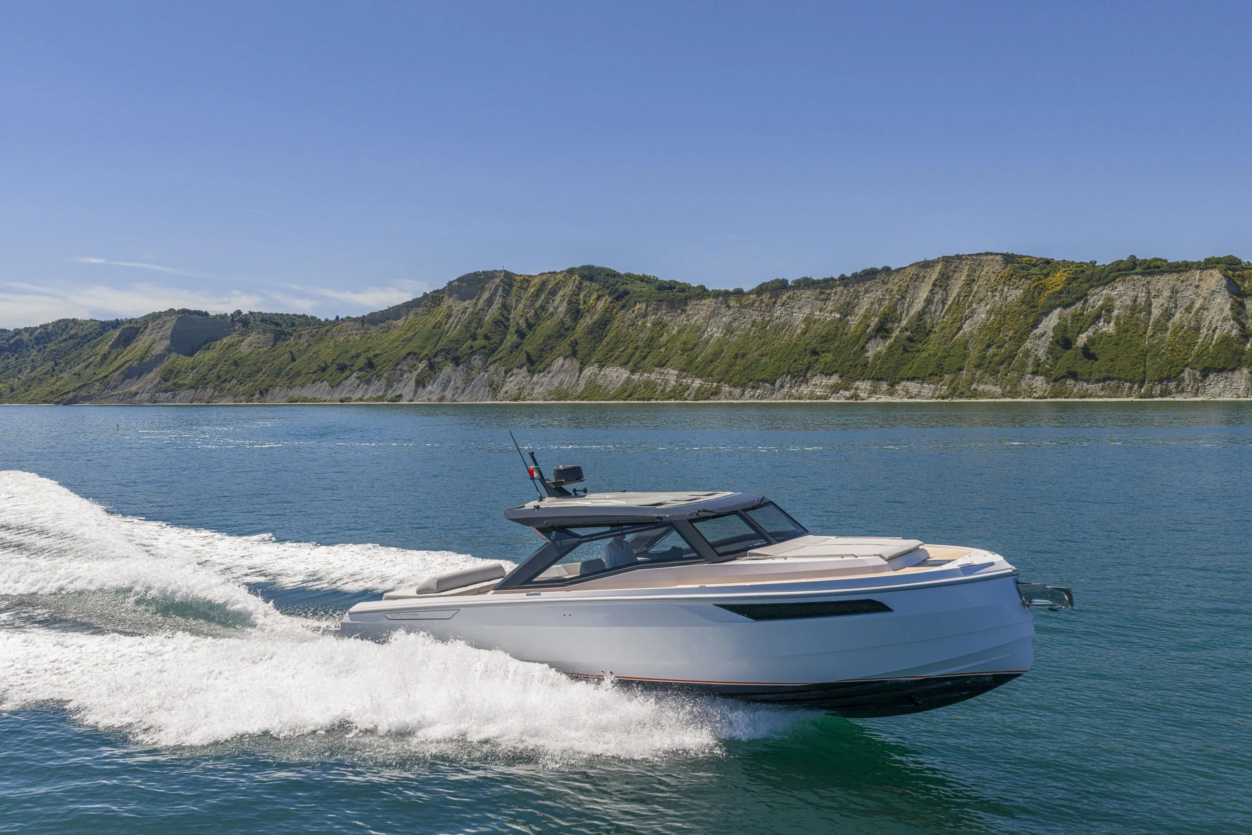 SANTASEVERA 42  WHITE  (48).JPG