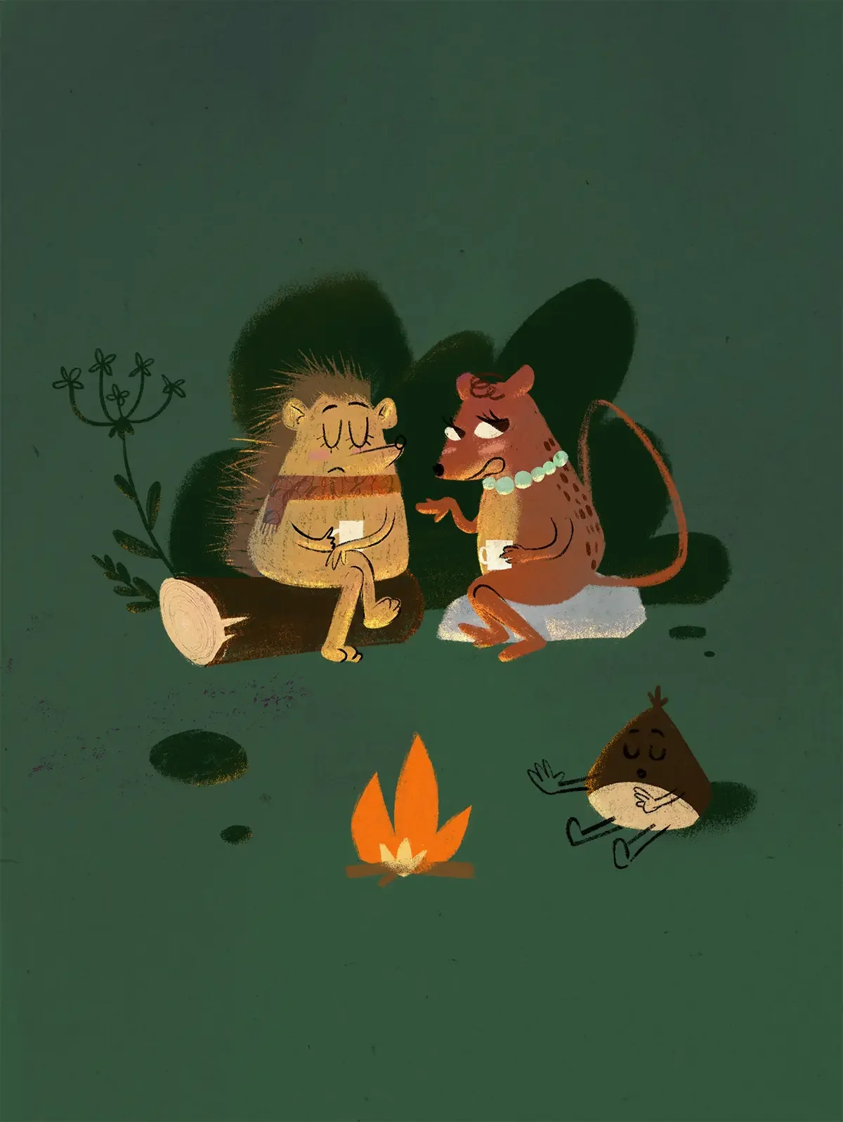 Illustrazione per bambini a tema autunnale: un riccio con la sciarpa e una scoiattolina con collana di perle conversano seduti su un tronco nel bosco, mentre una castagna antropomorfa si scalda accanto a un piccolo falò. Colori caldi, texture a matit