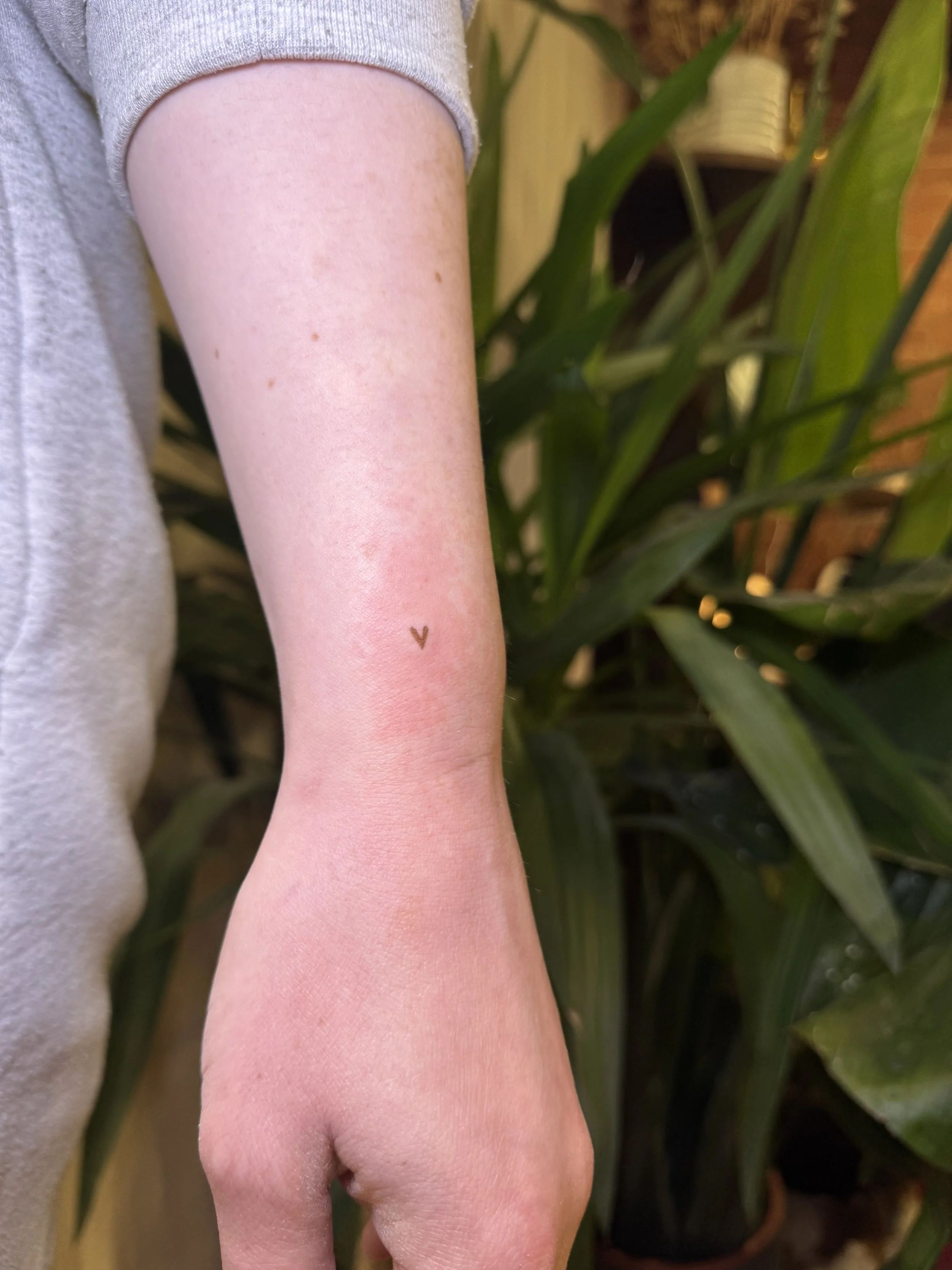 Heart freckles pmu tattoo leeds manchester uk