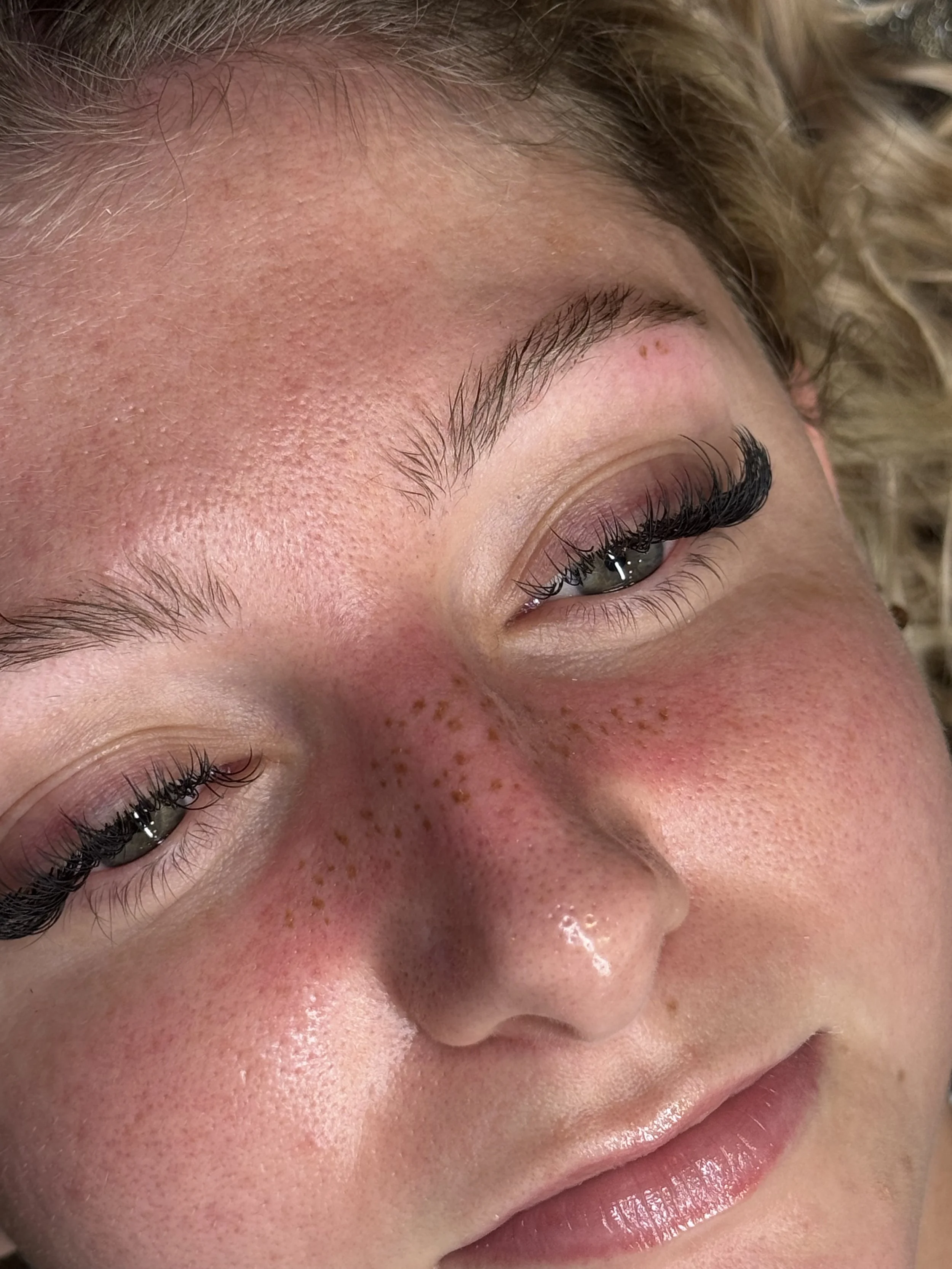 faux freckle tattoo permanent make-up pmu leeds yorkshire uk england manchester