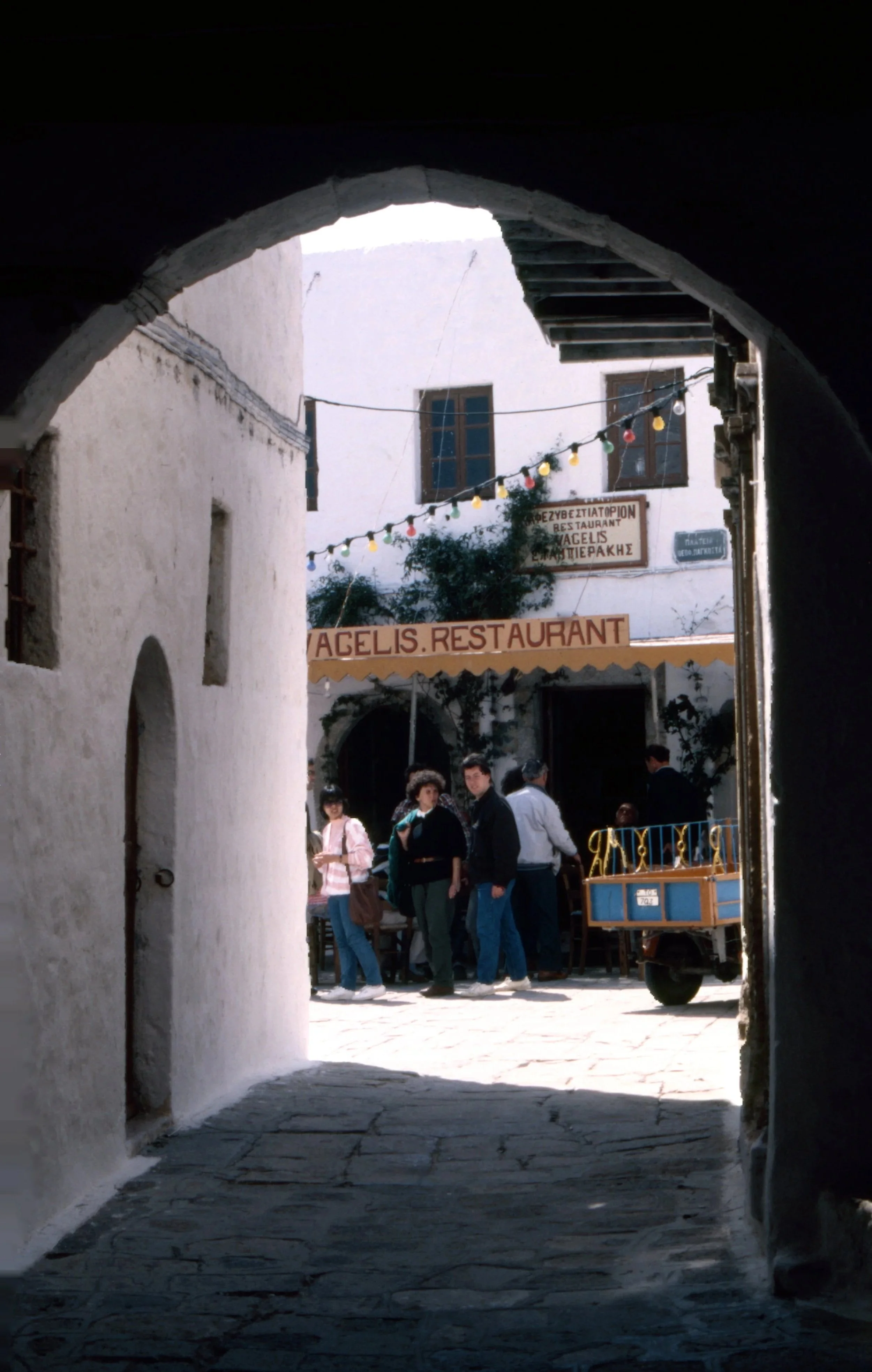 box3.NA.0001.jpg