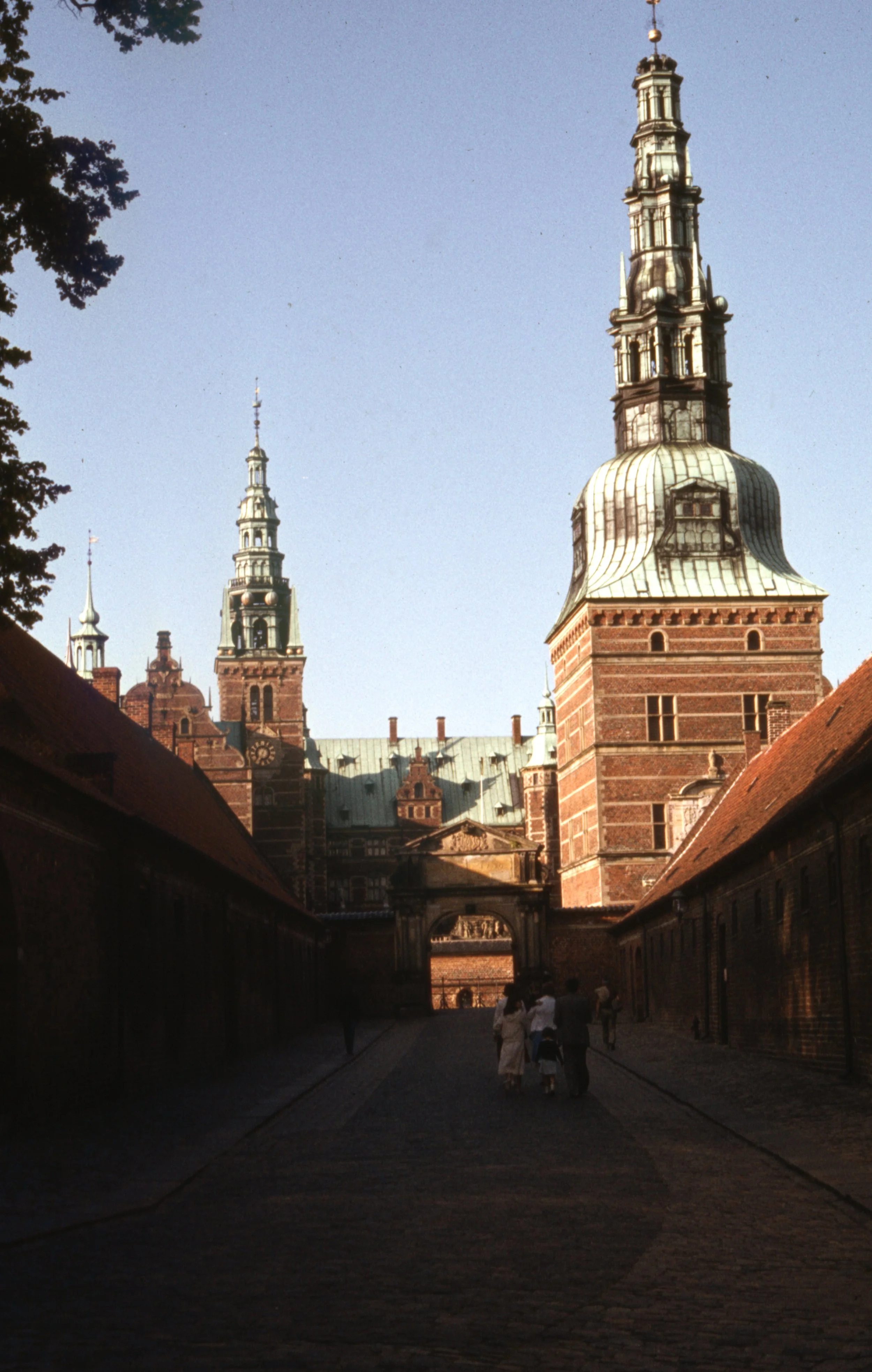 box.n22.0017.jpg